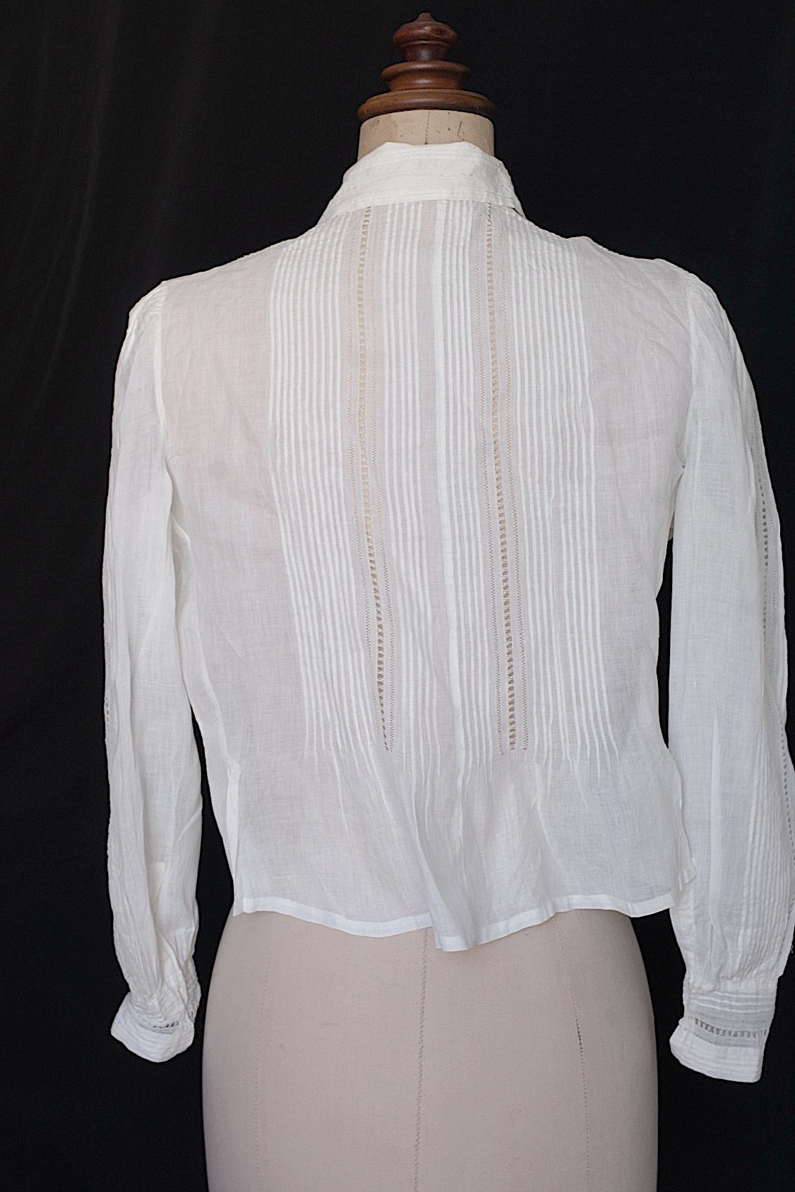 Antique Lace Clothing vêtement ancien antique Blouse