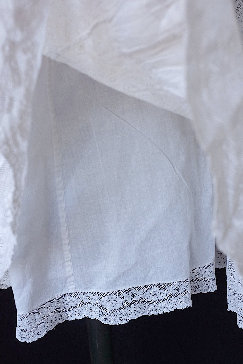 アンティークレース服　vêtement  ancien antique　レーススカート1
