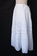 アンティークレース服　vêtement  ancien antique　レーススカート2