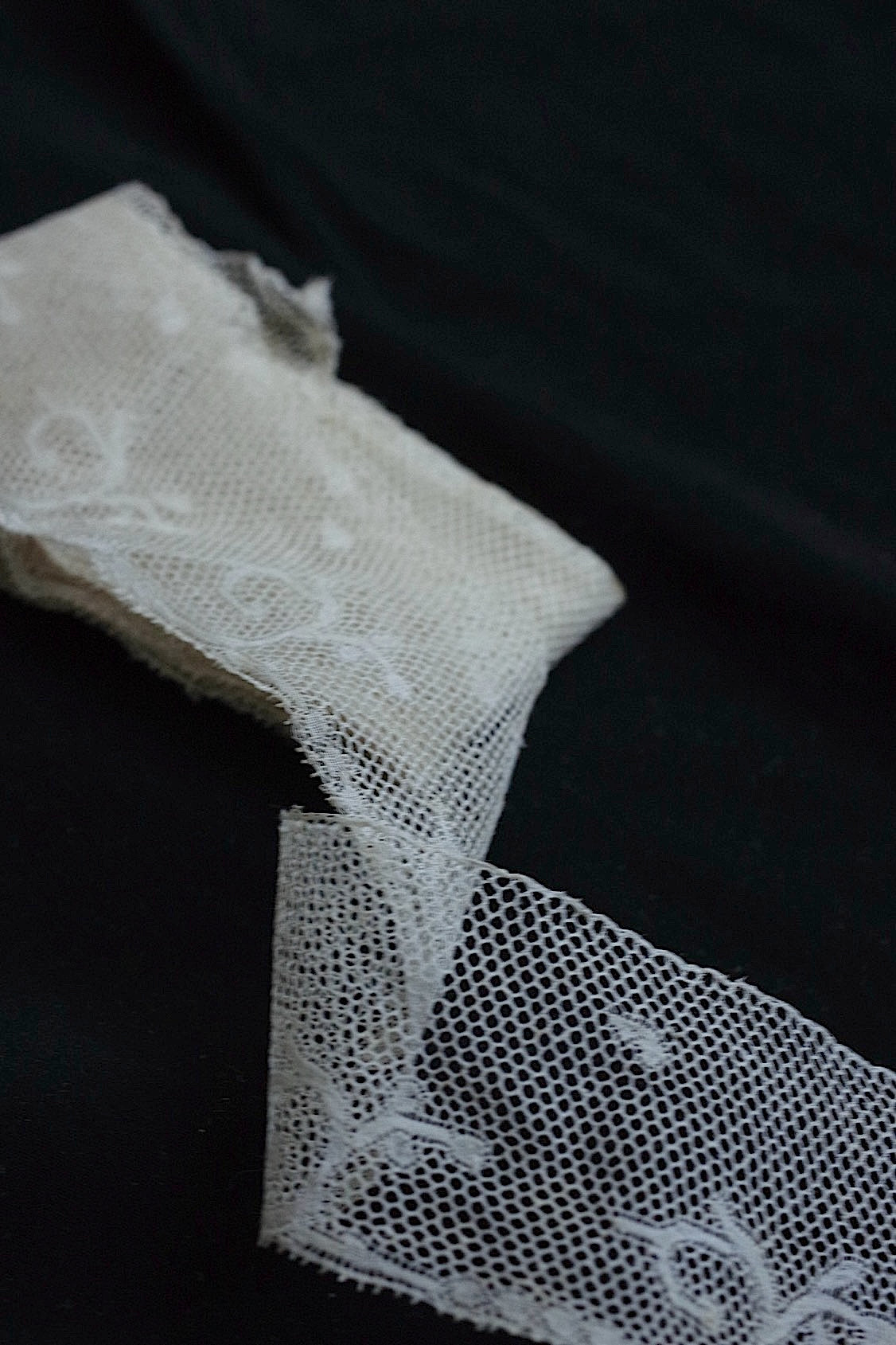 アンティークレース dentelle ancienne 327cm