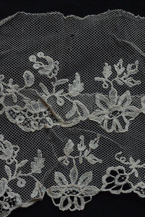 アンティークレース dentelle ancienne 123cm