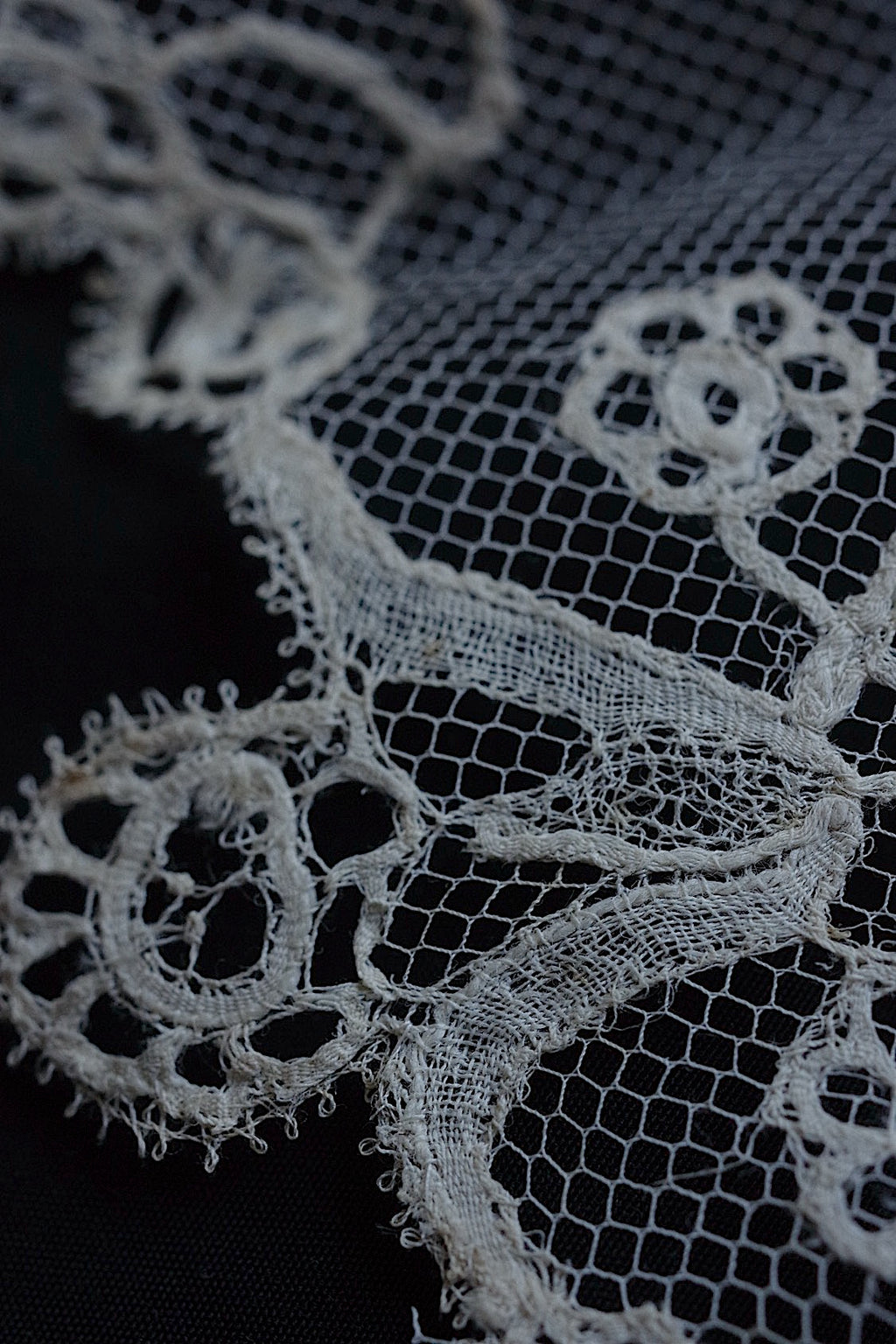 アンティークレース dentelle ancienne 223cm