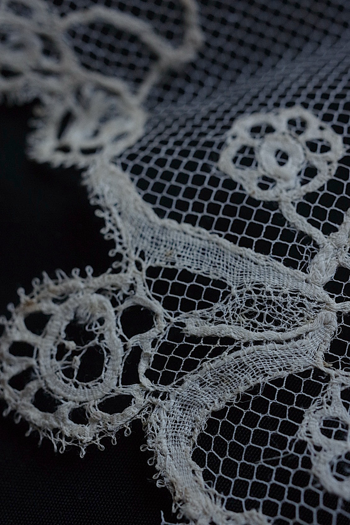 アンティークレース dentelle ancienne 223cm