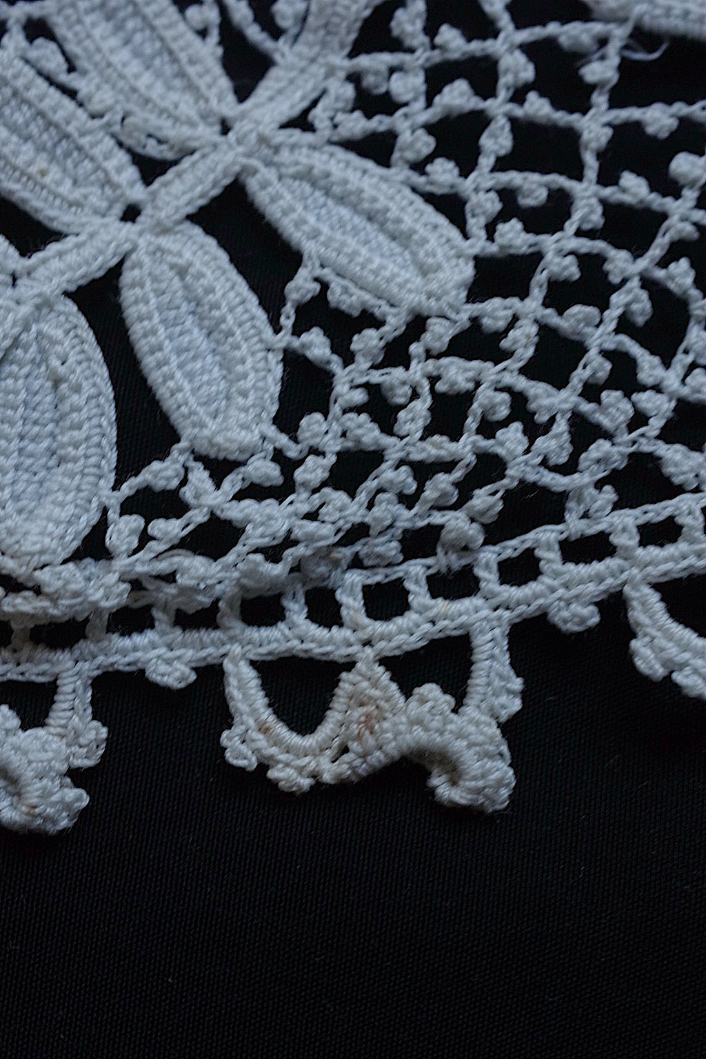 アンティークレース dentelle ancienne 小さめ襟　1