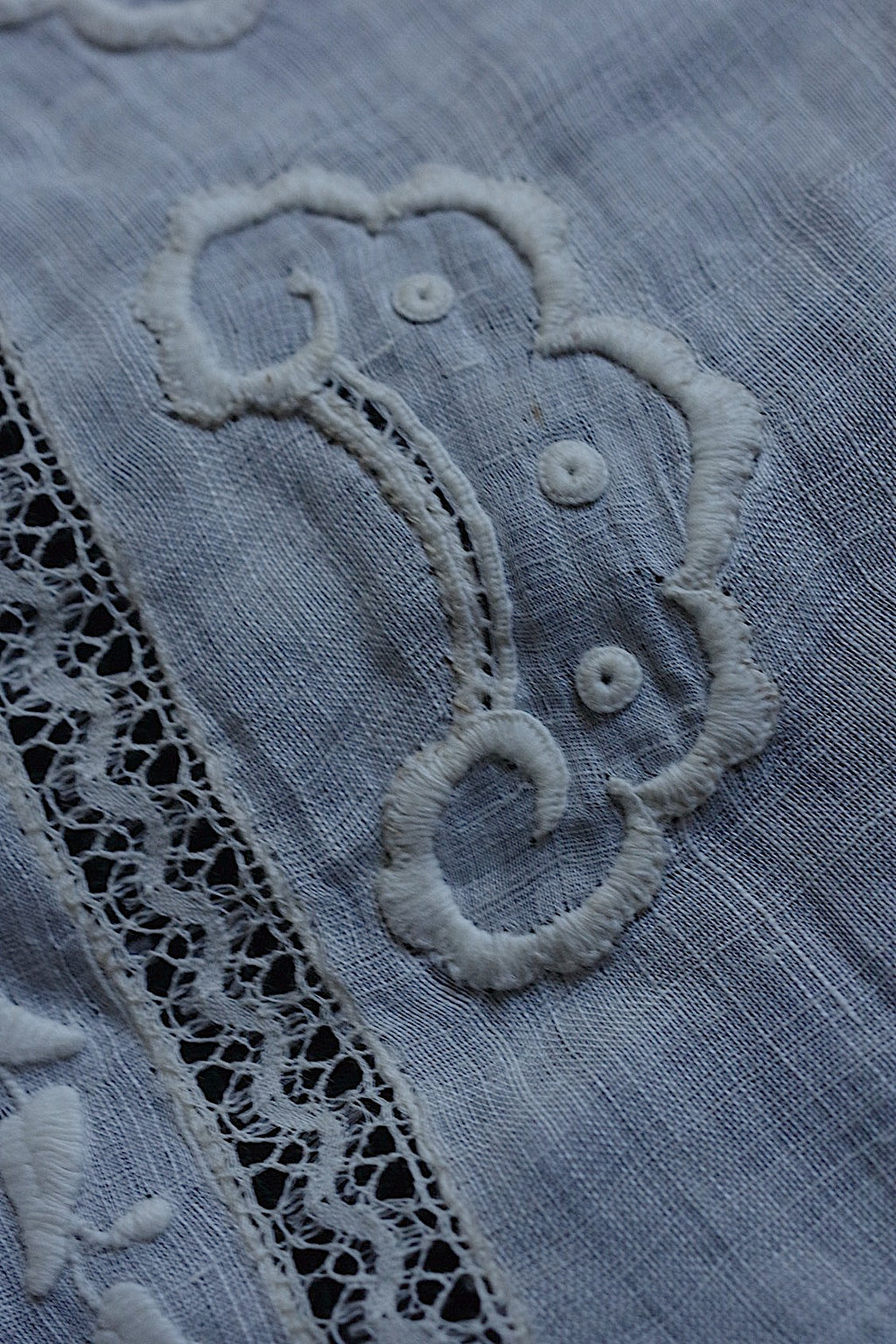 アンティークレース dentelle ancienne 小さめ襟　2