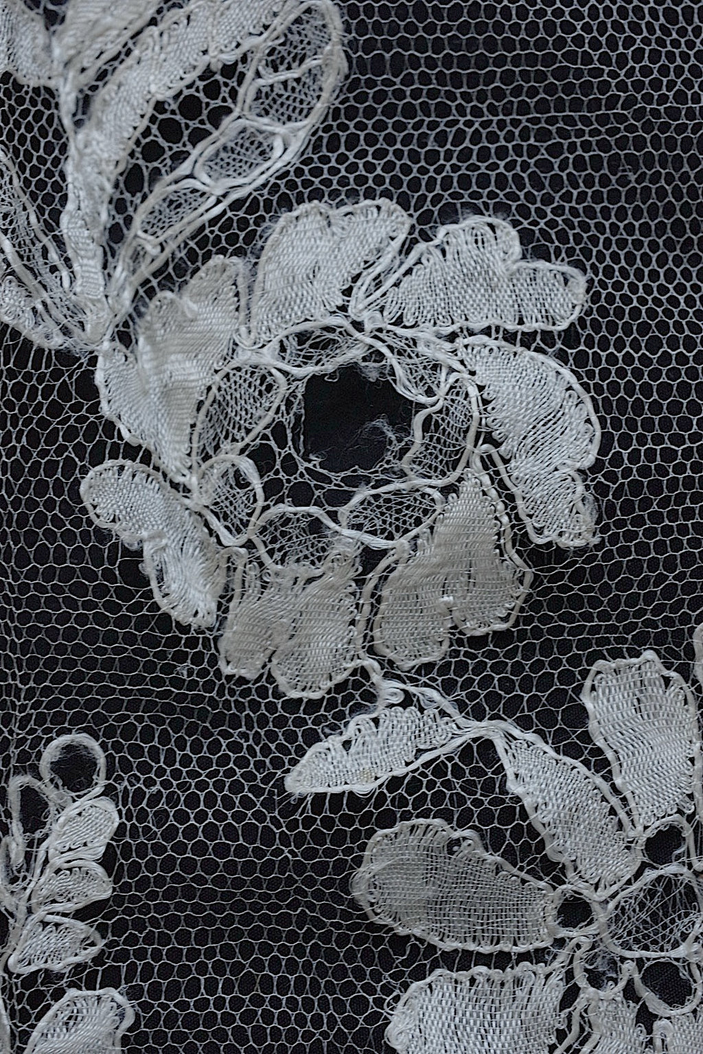 アンティークレース dentelle ancienne　ブロンドレース　ハギレ