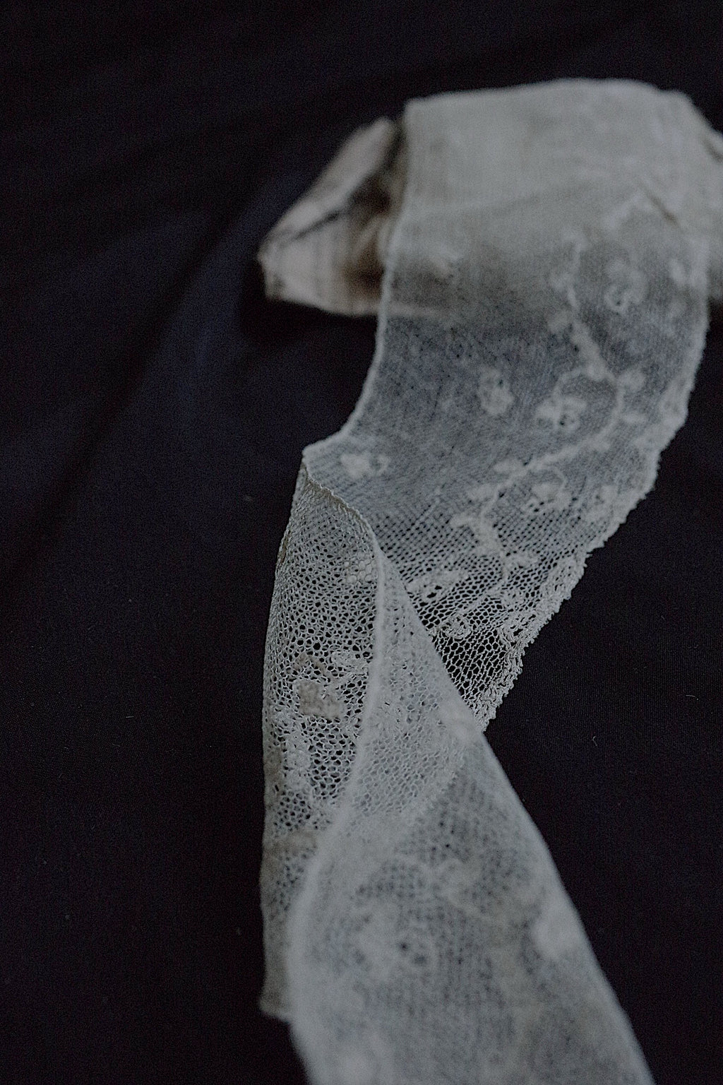 アンティークレース dentelle ancienne 350  130cm