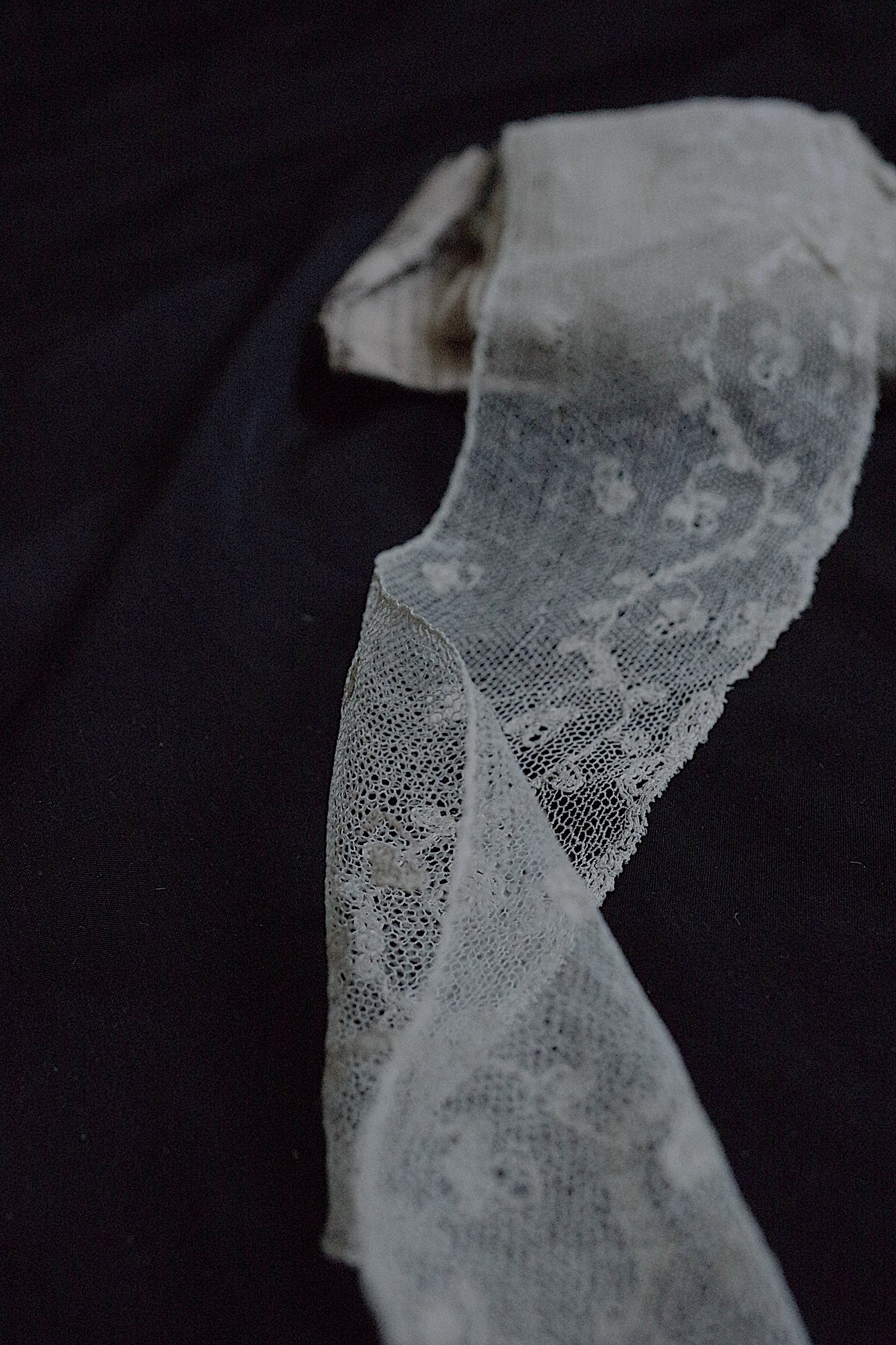 アンティークレース dentelle ancienne 350  130cm