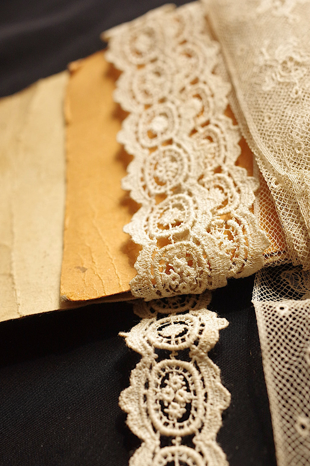 アンティークレース dentelle ancienne ４種