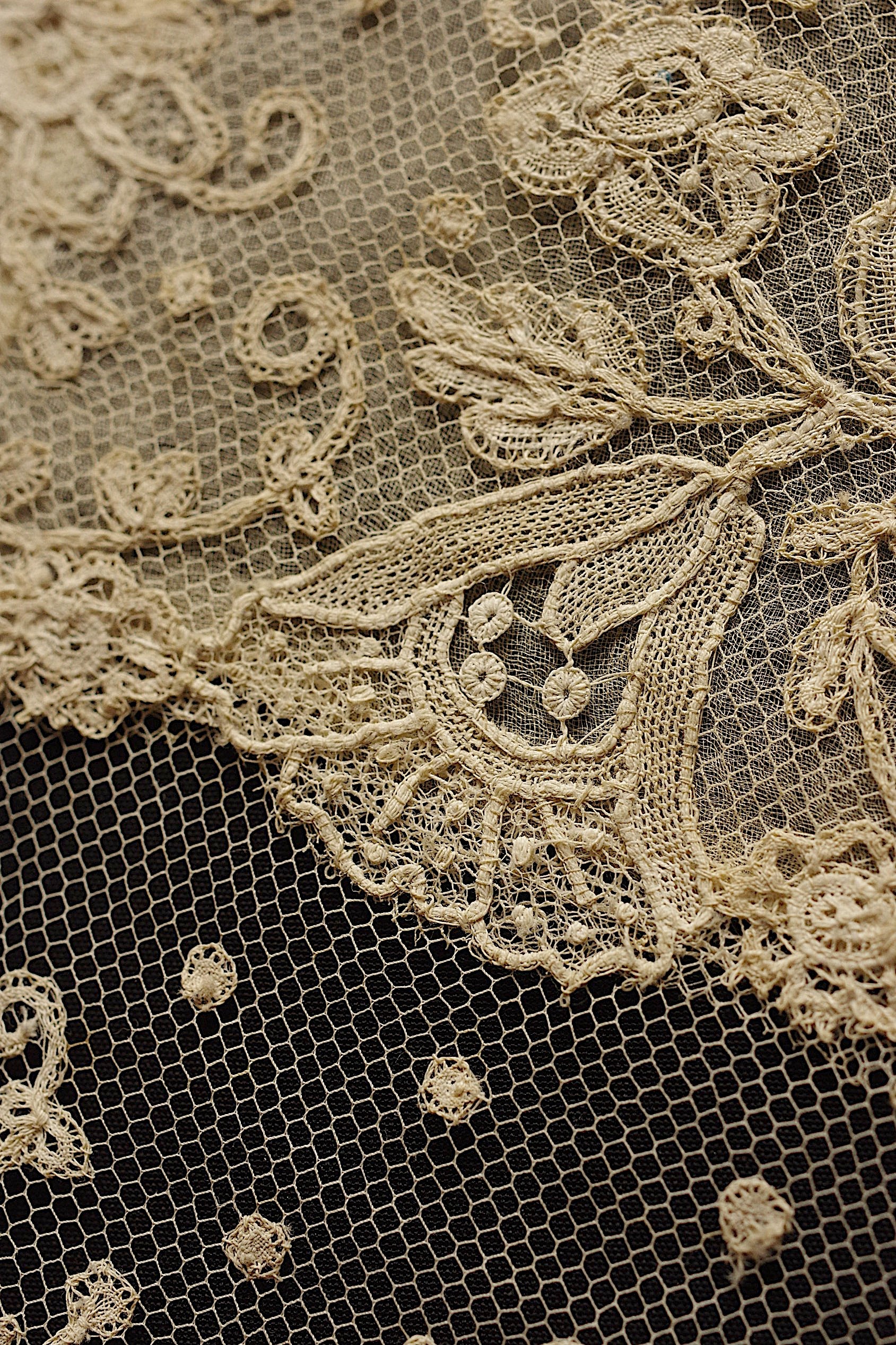 アンティークレース dentelle ancienne アプリカッションアングレテール　パーツ
