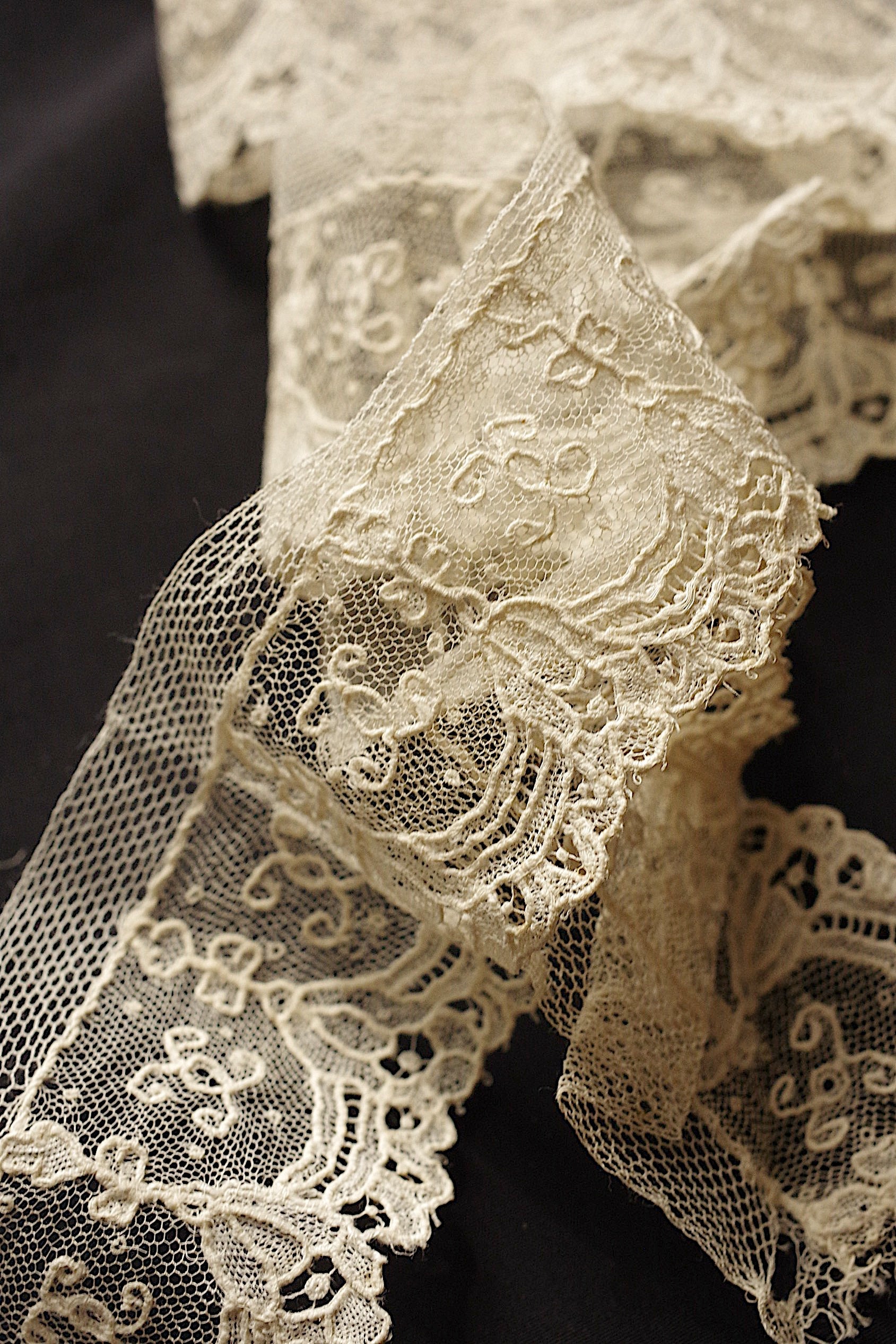アンティークレース dentelle ancienne 98cm