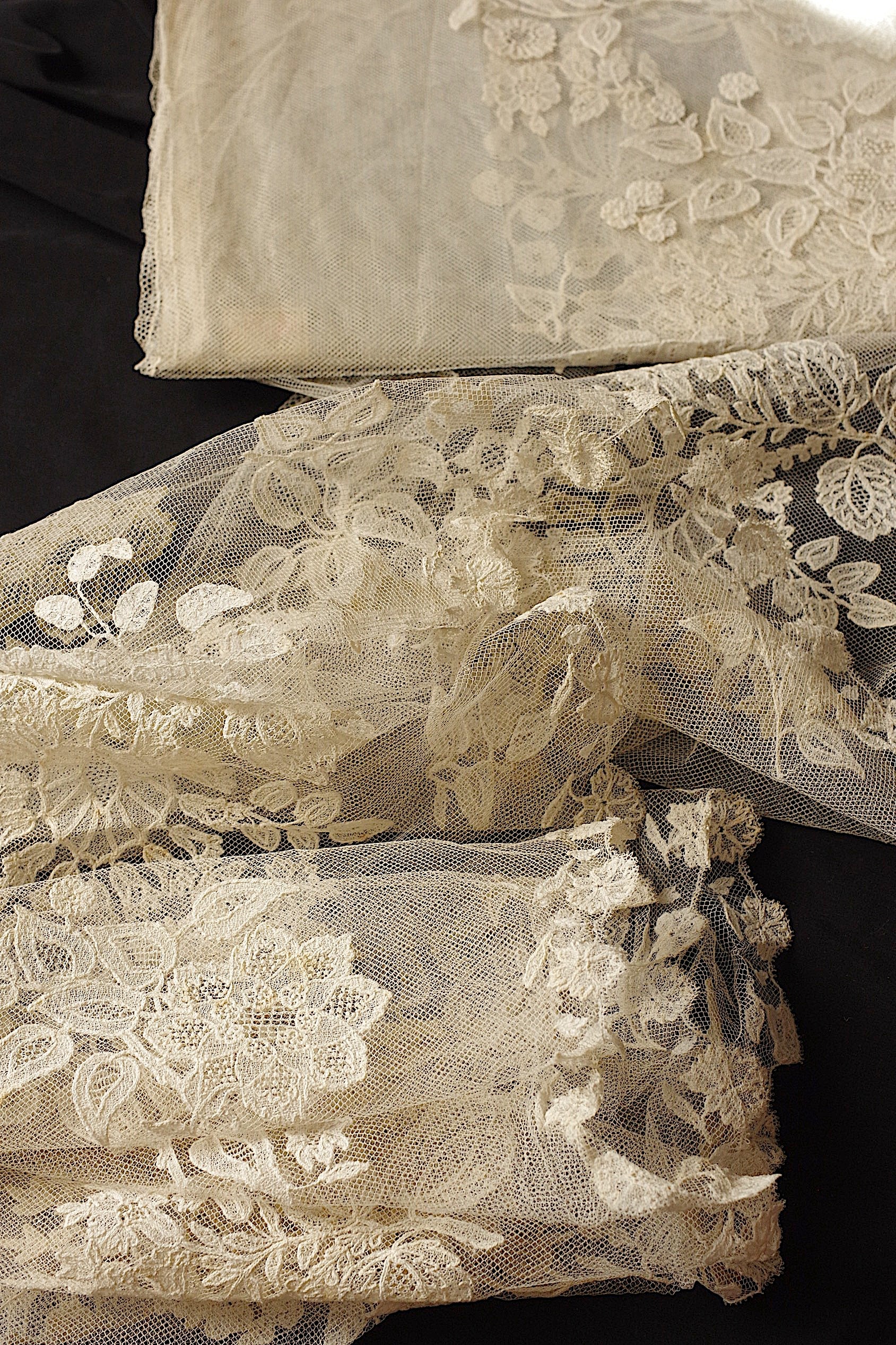 アンティークレース dentelle ancienne 幅広アプリカッションアングレテール