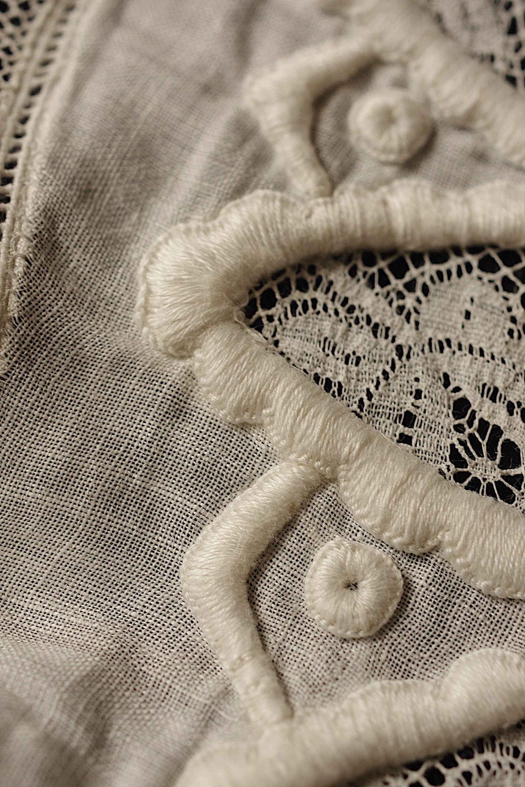 アンティークレース dentelle ancienne 刺繍小さめ襟