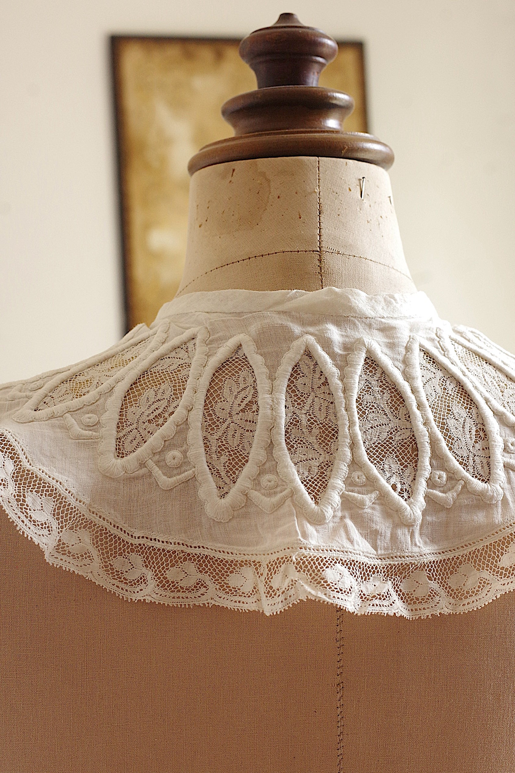 アンティークレース dentelle ancienne 刺繍小さめ襟