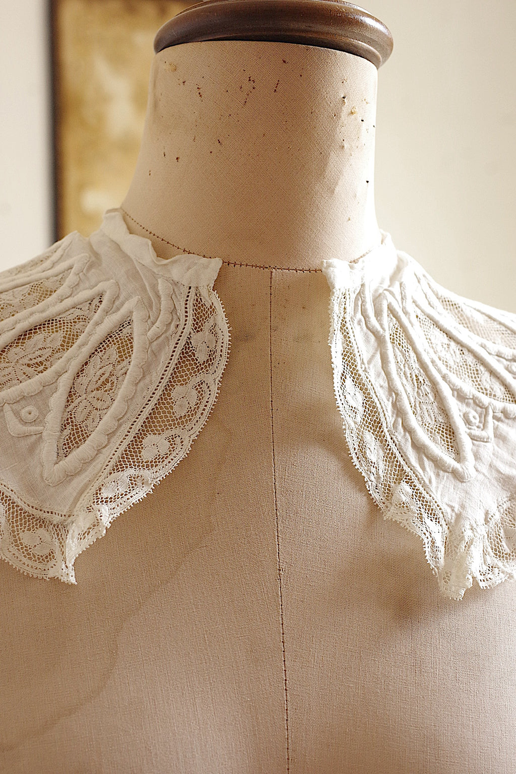 アンティークレース dentelle ancienne 刺繍小さめ襟