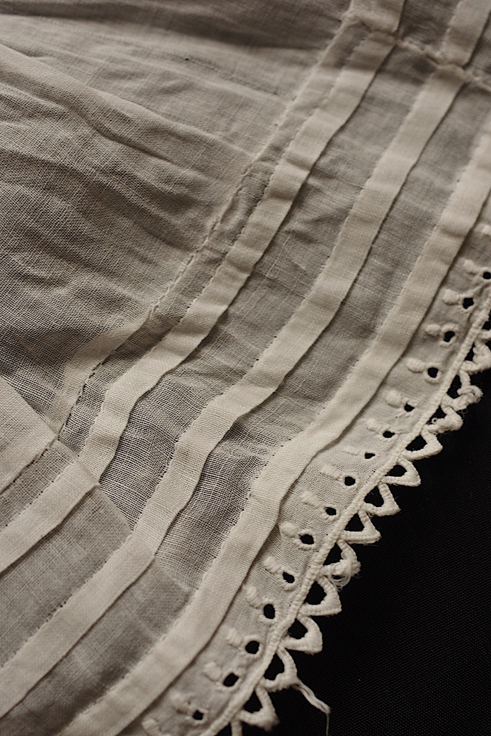 アンティークレース dentelle ancienne プリーツ　