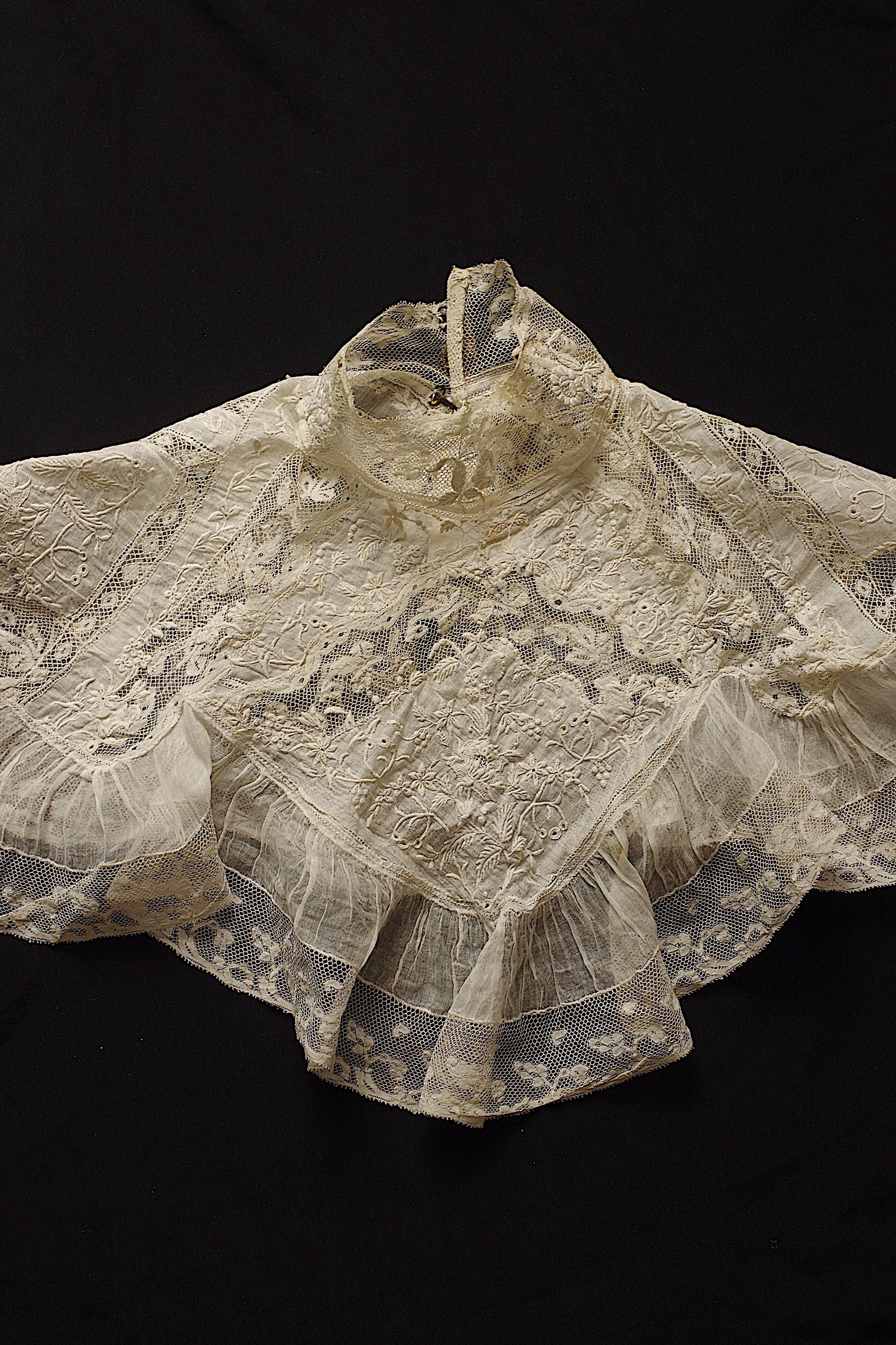 アンティークレース dentelle ancienne　刺繍襟