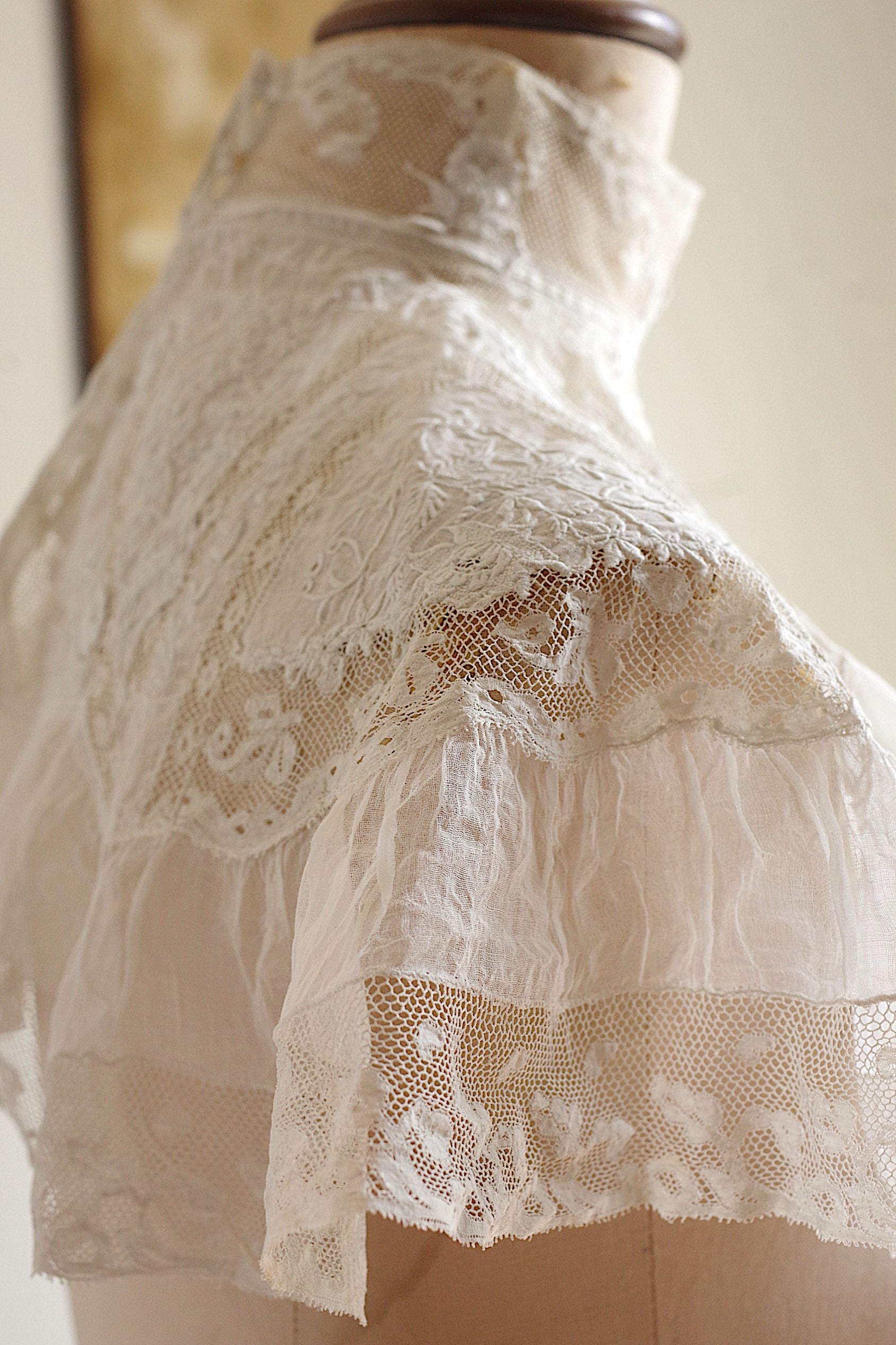 アンティークレース dentelle ancienne　刺繍襟