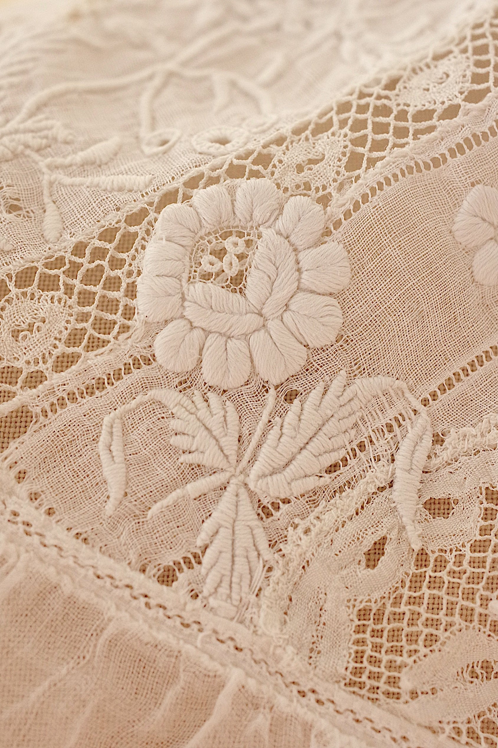アンティークレース dentelle ancienne　刺繍襟