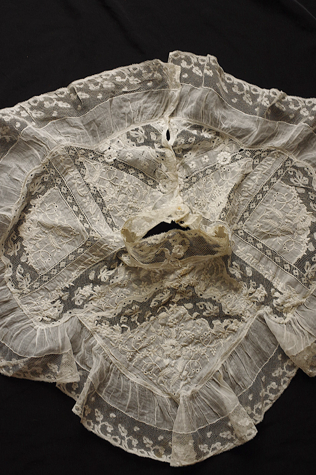 アンティークレース dentelle ancienne　刺繍襟