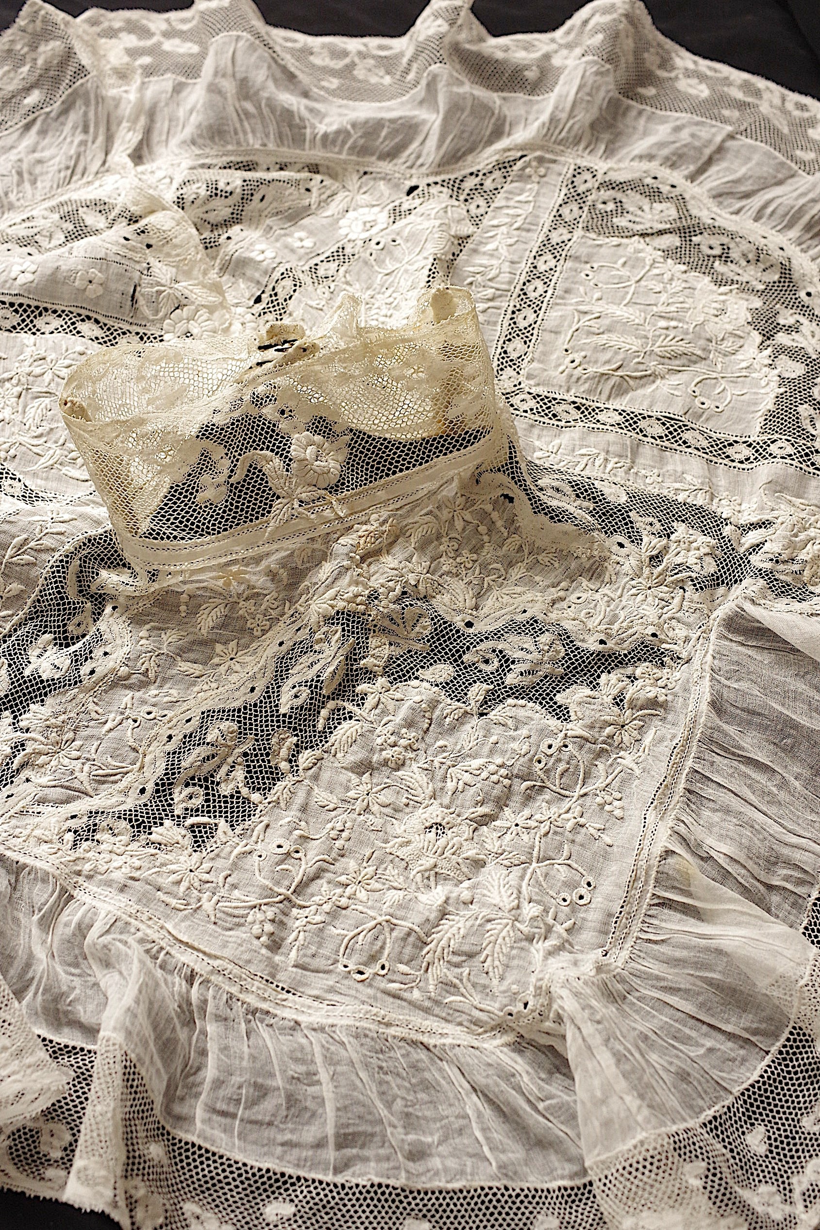 アンティークレース dentelle ancienne　刺繍襟
