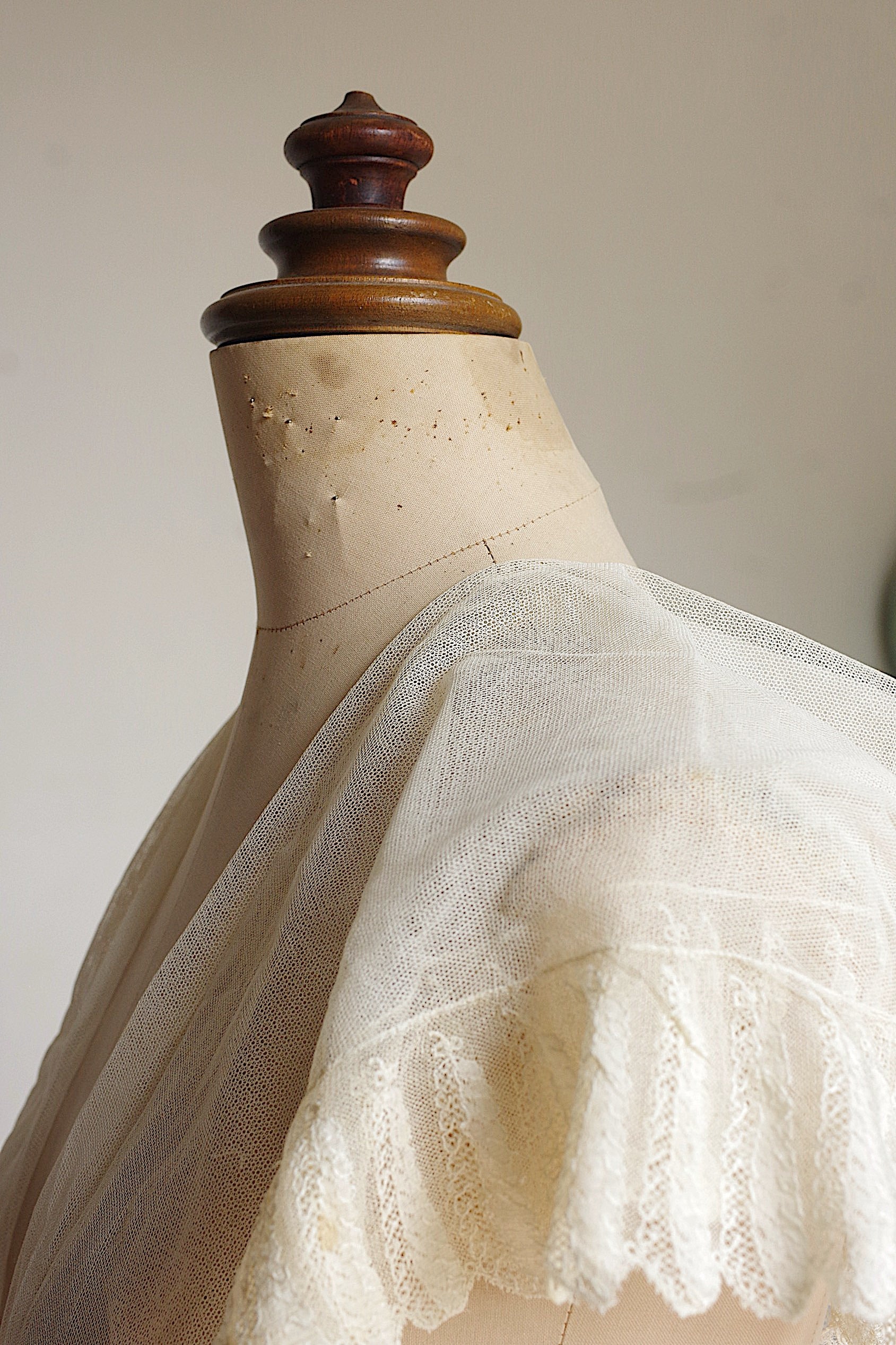 アンティークレース dentelle ancienne　ショール