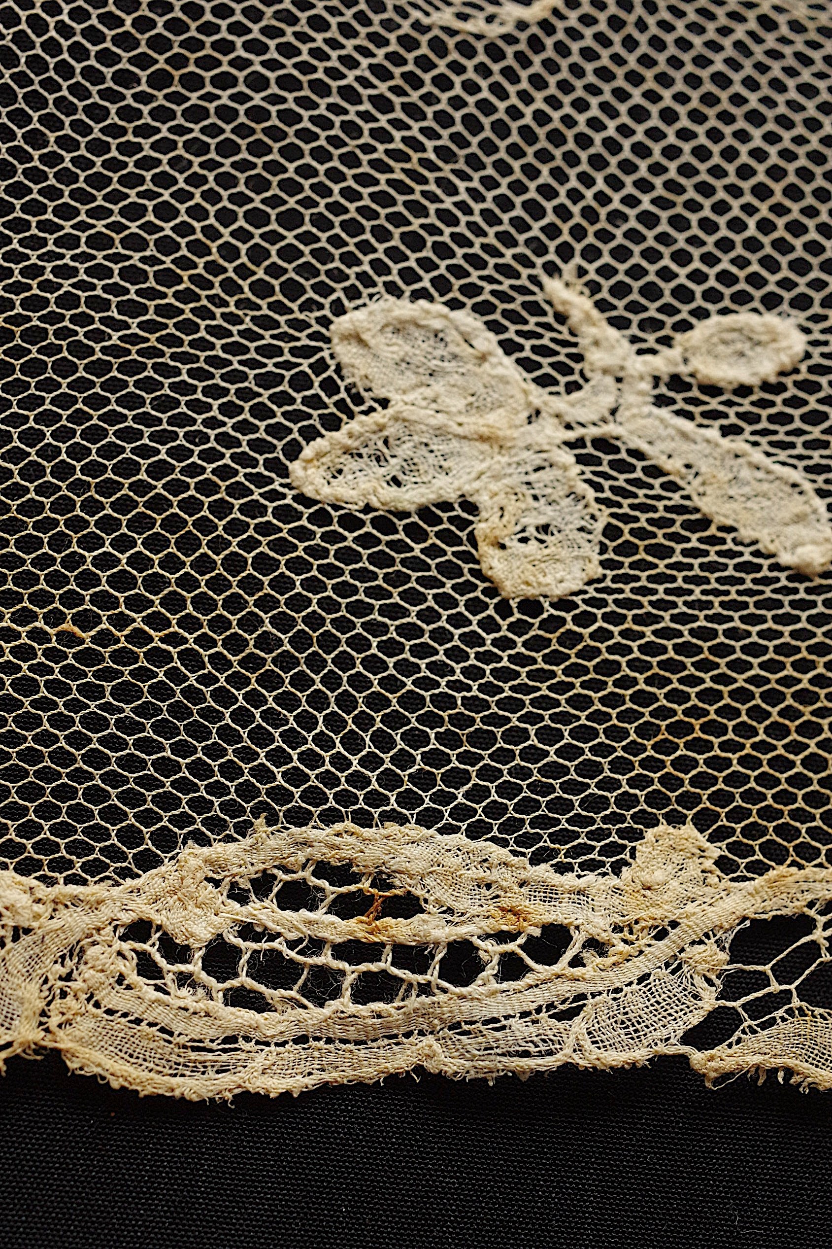 アンティークレース dentelle ancienne　160cm 160cm