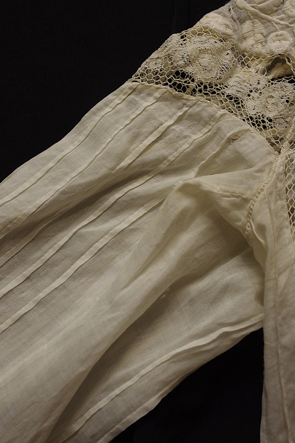 アンティーク服 vêtement＋dentelle antique　lot 素材用として