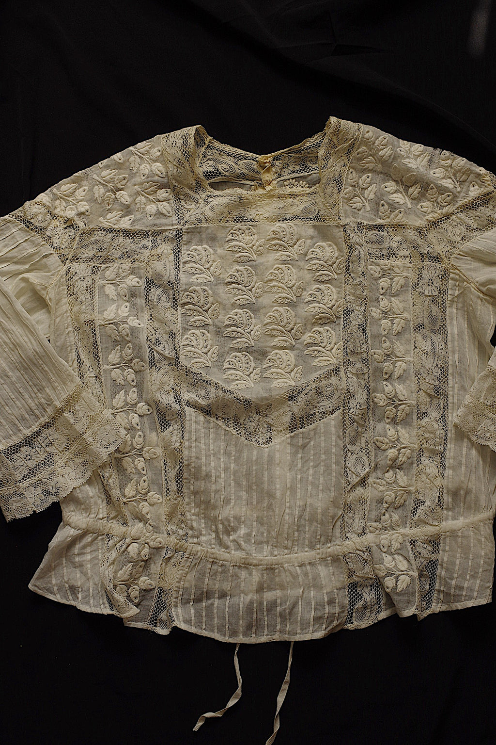 アンティーク服 vêtement＋dentelle antique　lot 素材用として