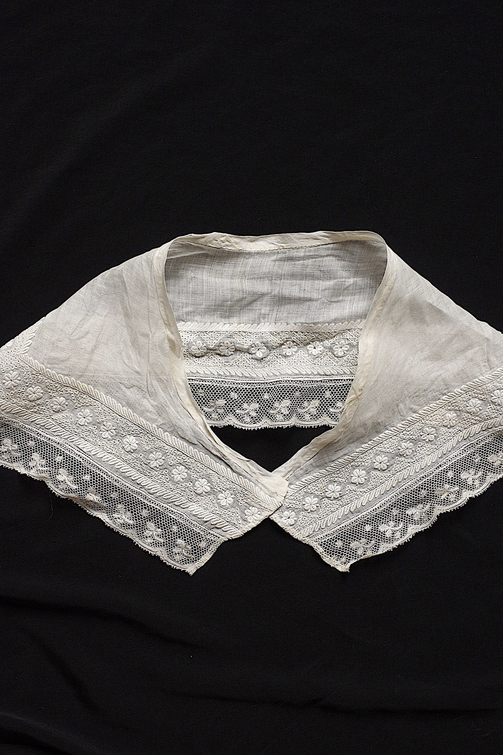アンティークレース dentelle ancienne　襟 petit 1