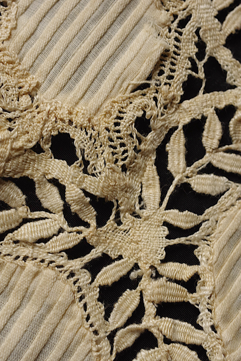 アンティークレース dentelle ancienne　襟 petit 2