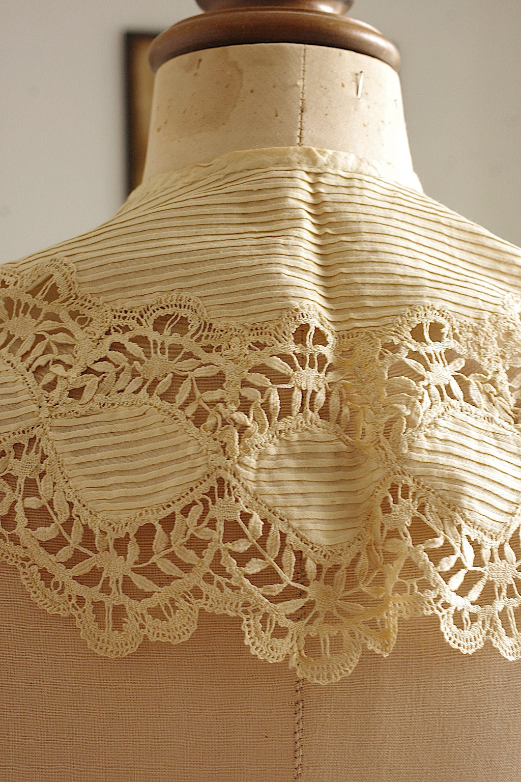 アンティークレース dentelle ancienne　襟 petit 2