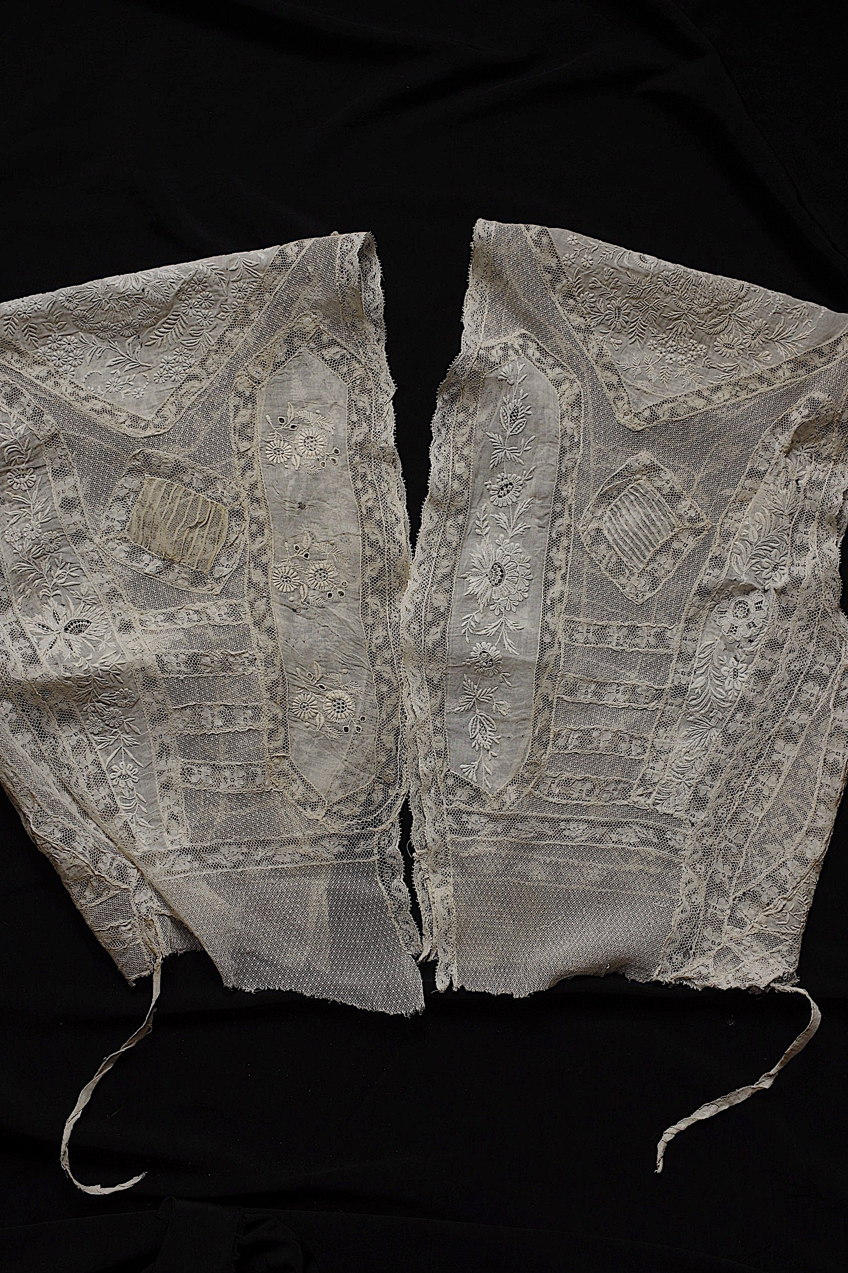 アンティークレース dentelle ancienne　刺繍ハギレ