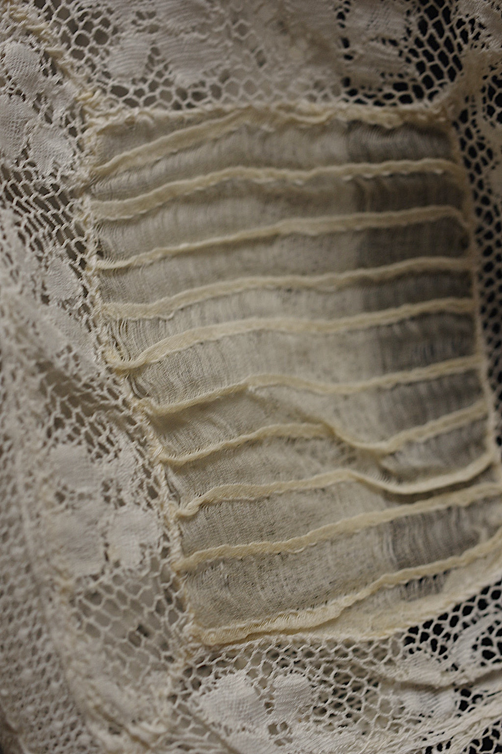 アンティークレース dentelle ancienne　刺繍ハギレ