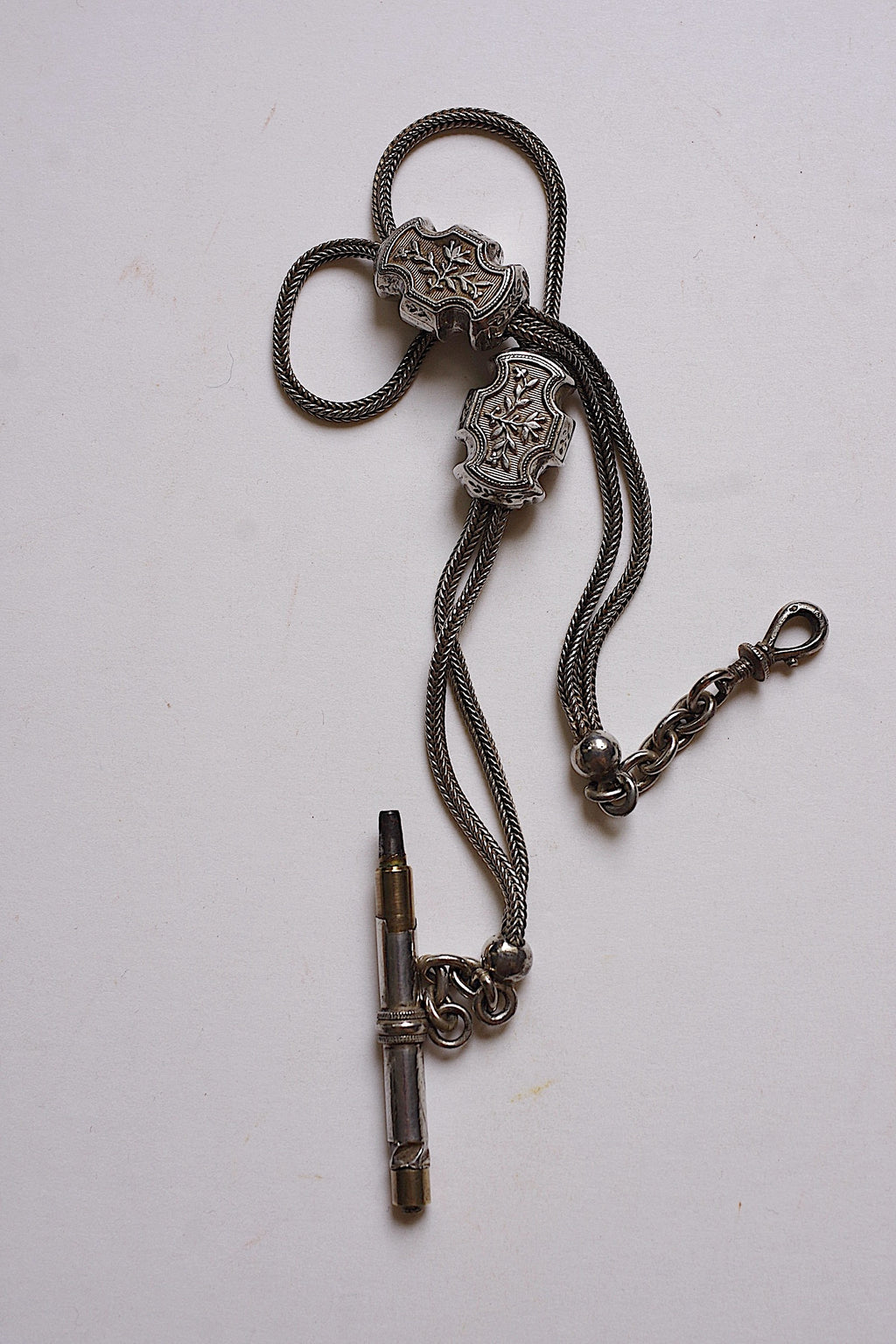 アンティークチェーン　chaînes de montre à gousset