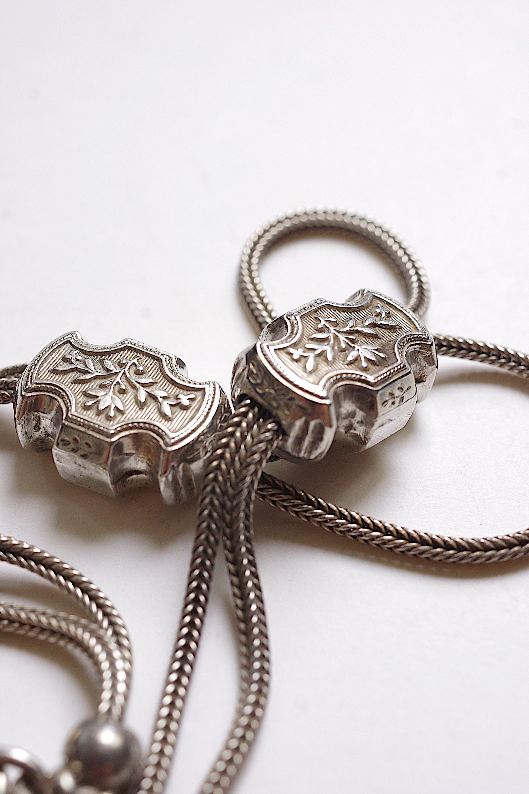 アンティークチェーン　chaînes de montre à gousset