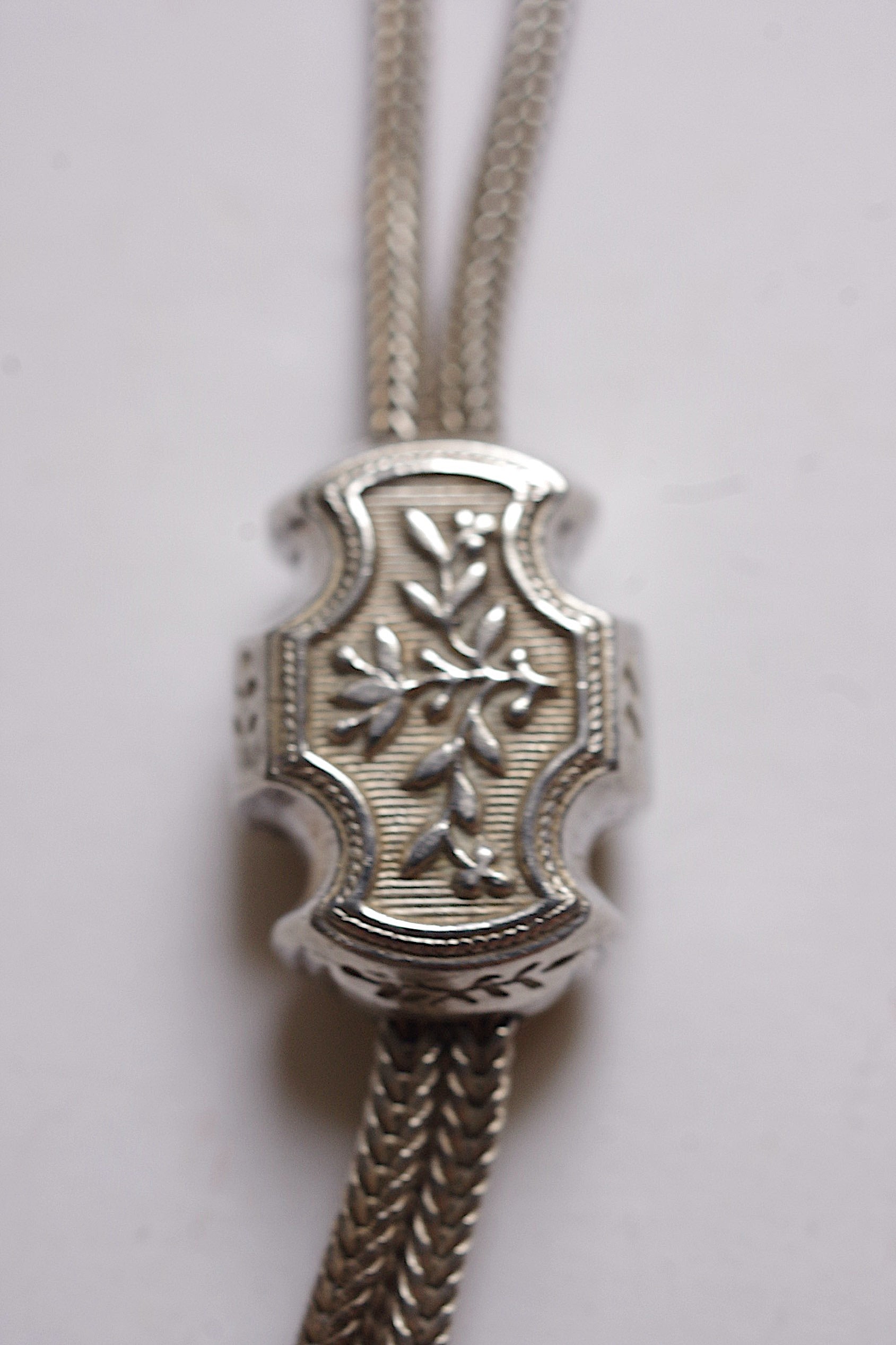 アンティークチェーン　chaînes de montre à gousset