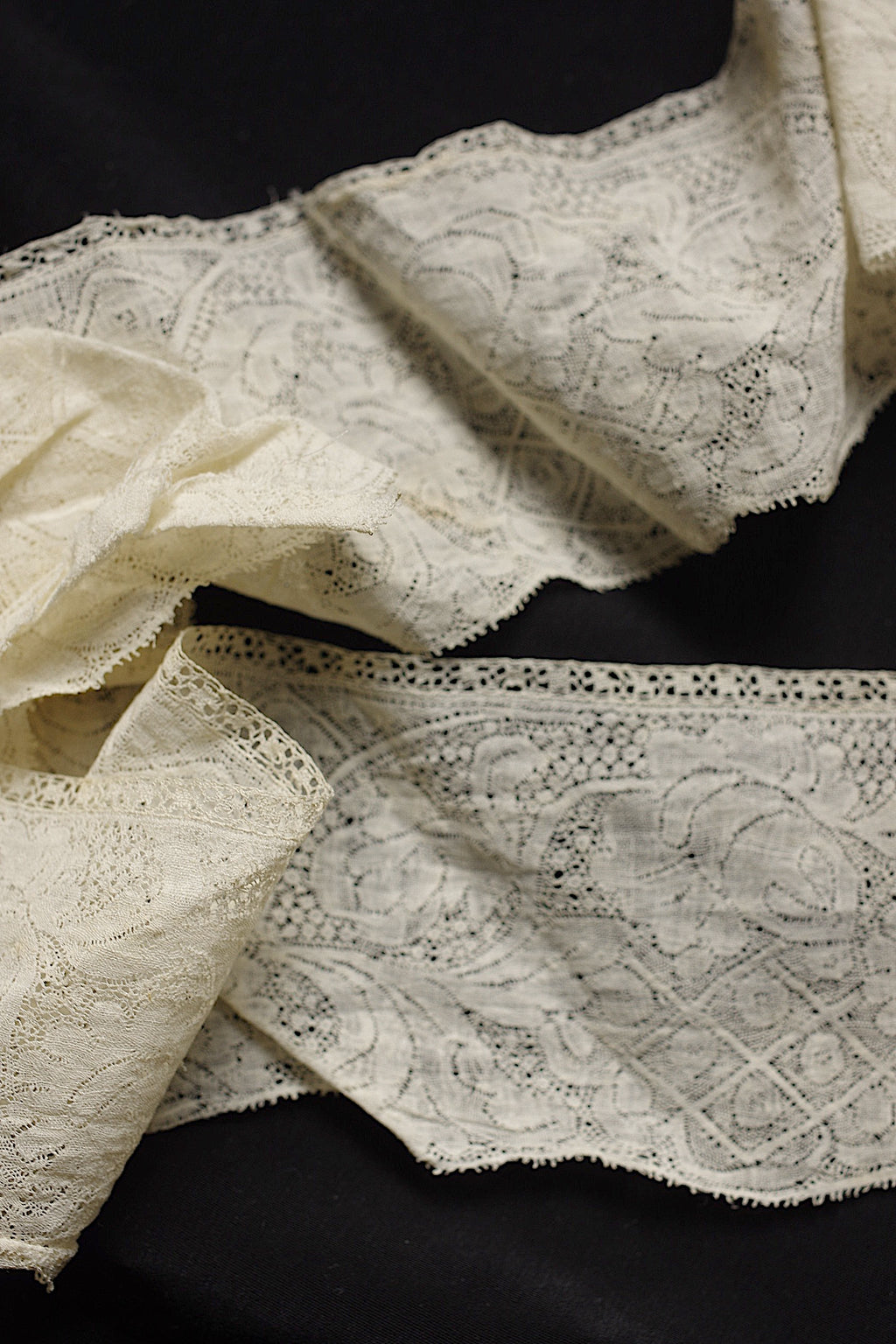 アンティークレース dentelle ancienne　バンシュ