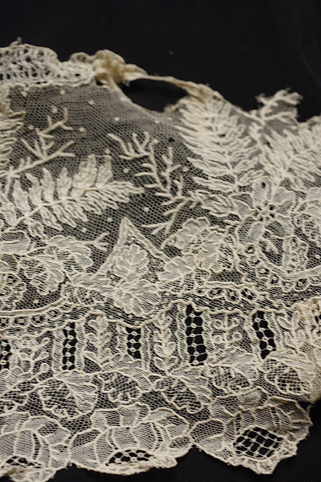 アンティークレース dentelle ancienne　ブリュクセルレース