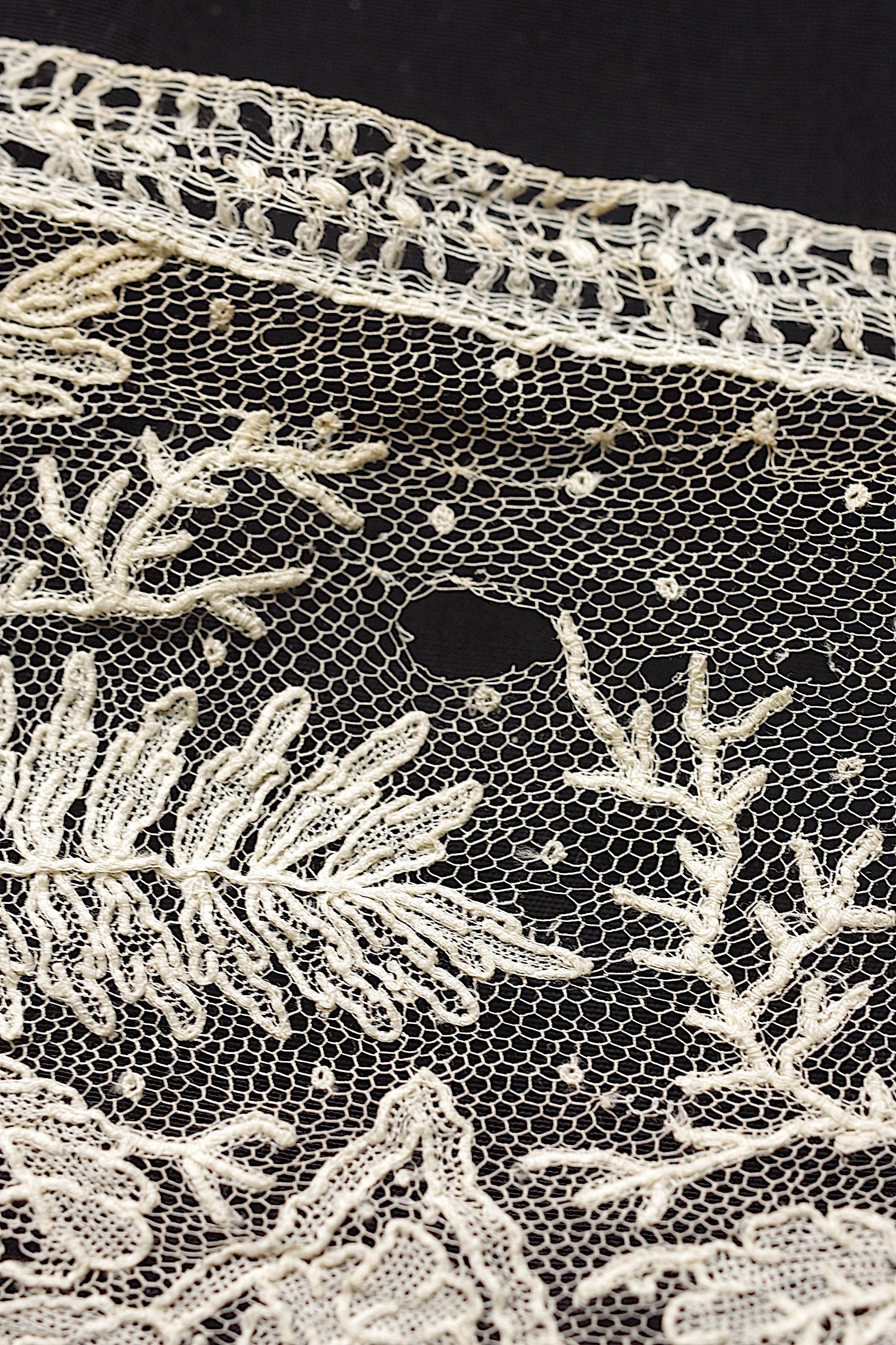 アンティークレース dentelle ancienne　ブリュクセルレース