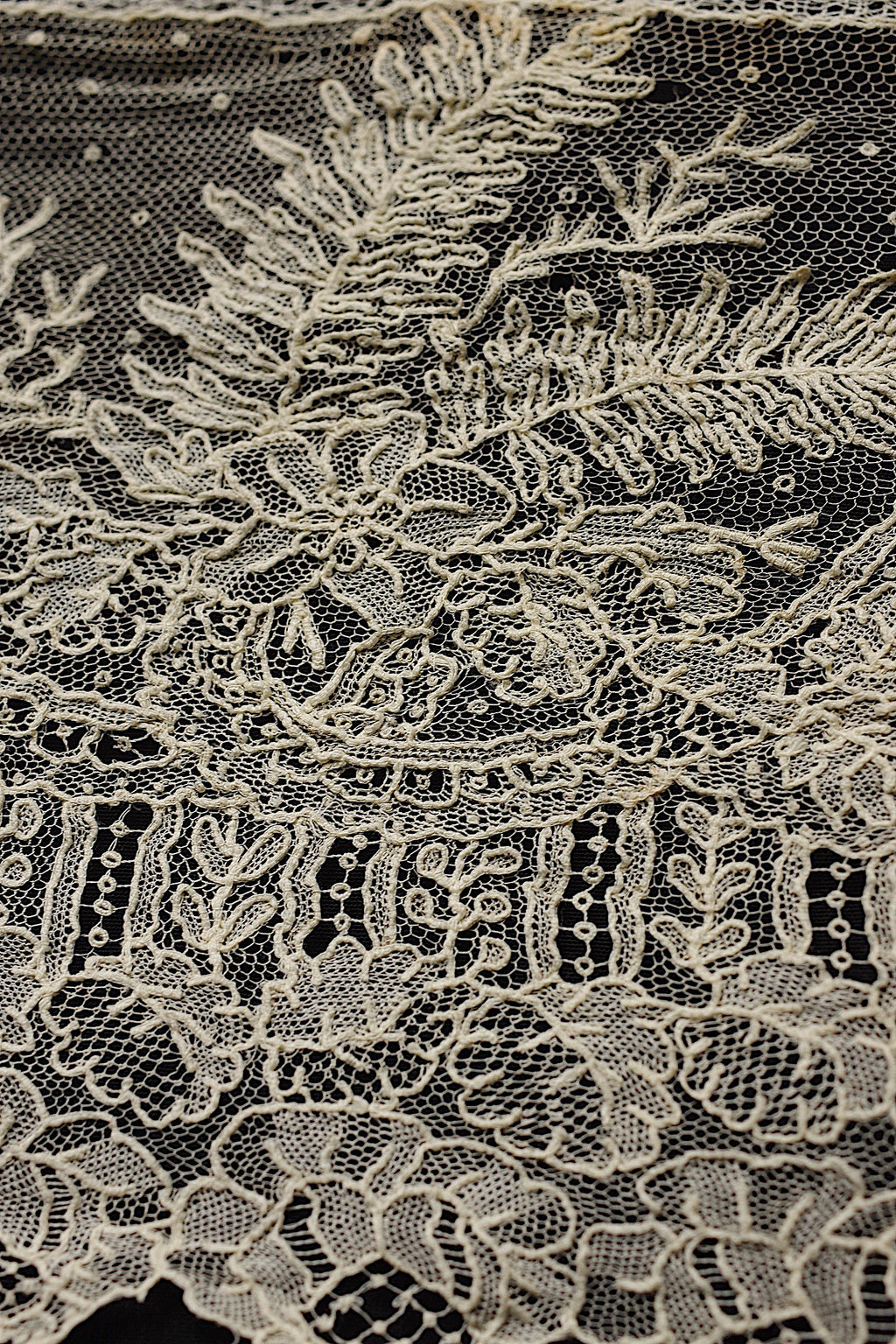 アンティークレース dentelle ancienne　ブリュクセルレース