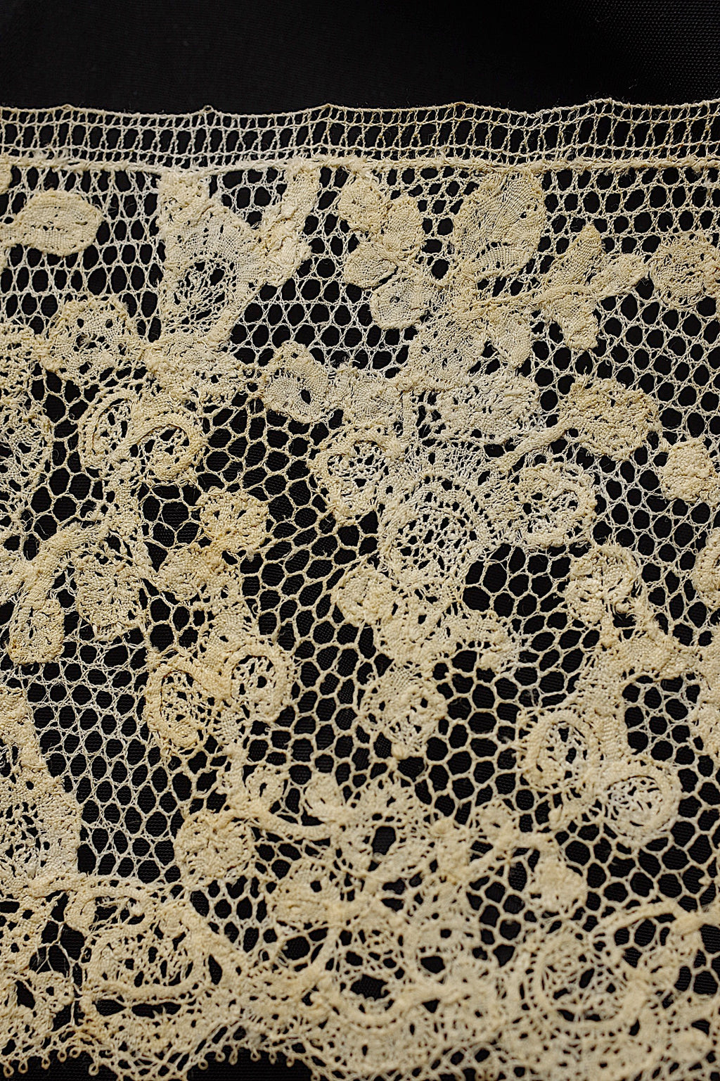 アンティークレース dentelle ancienne　フレミッシュレース110cm