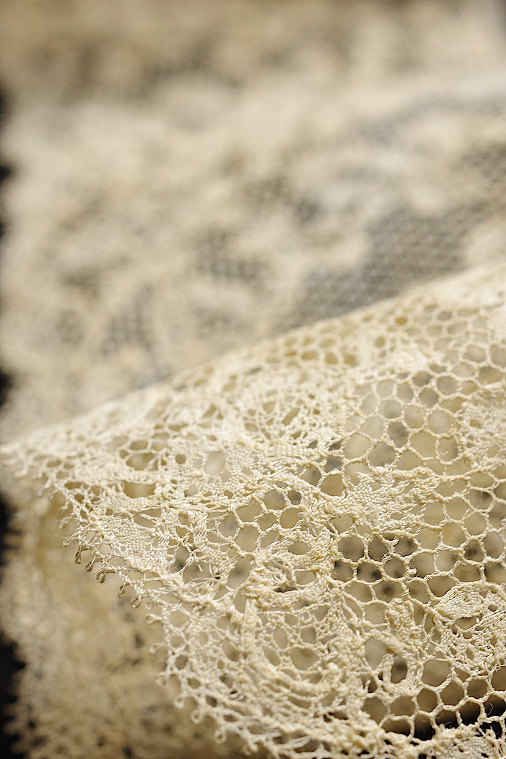 アンティークレース dentelle ancienne　フレミッシュレース110cm