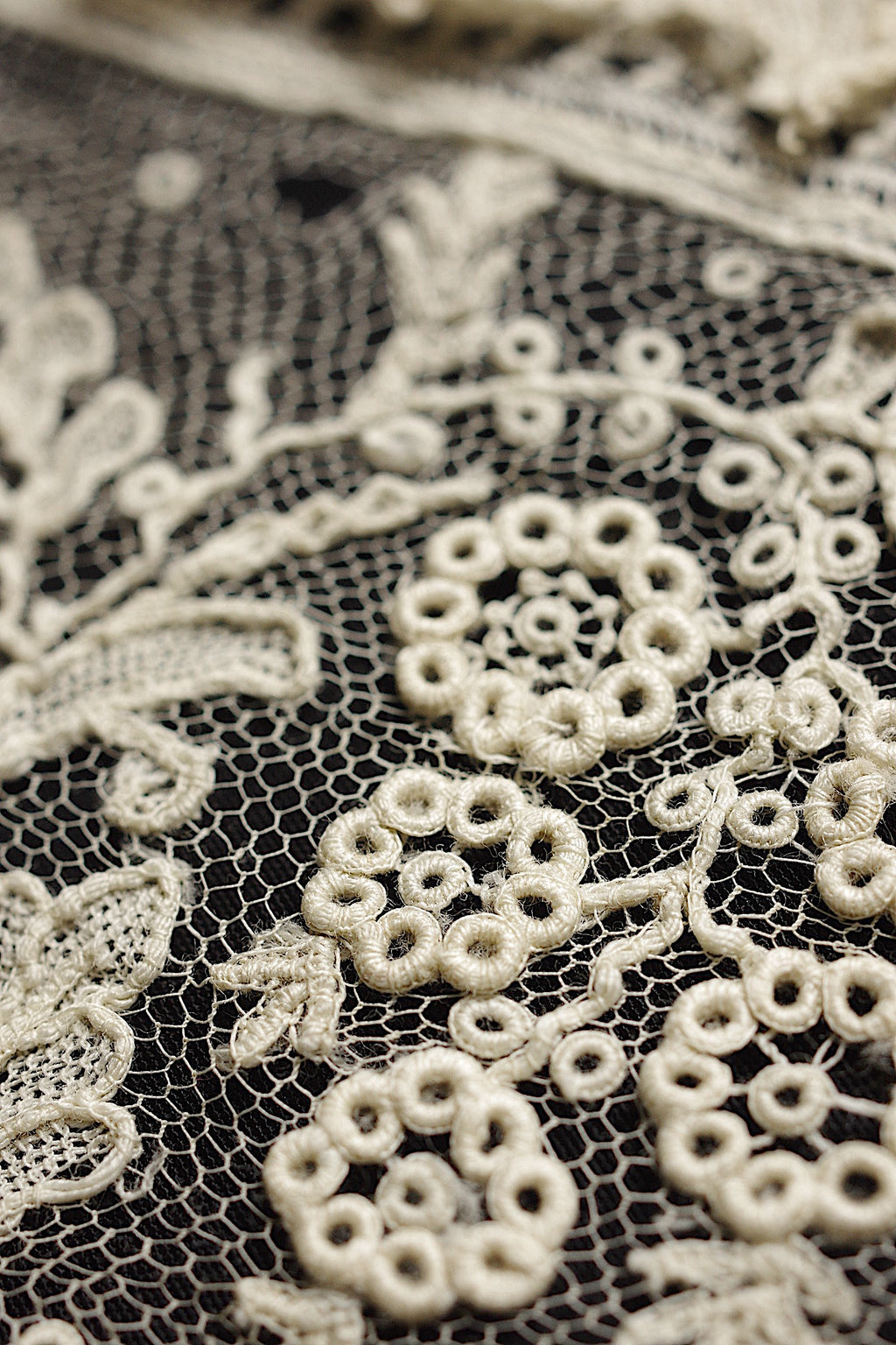 アンティークレース dentelle ancienne　ブリュクセルレース　ハギレ5本