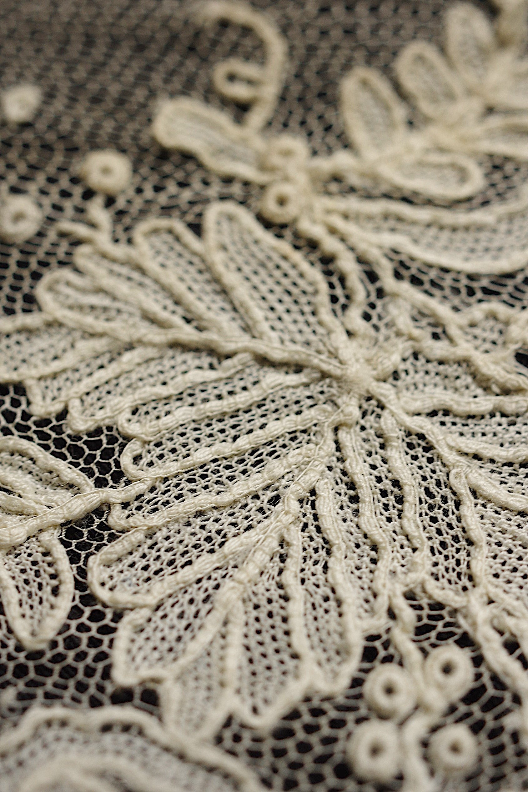 アンティークレース dentelle ancienne　ブリュクセルレース　ハギレ5本