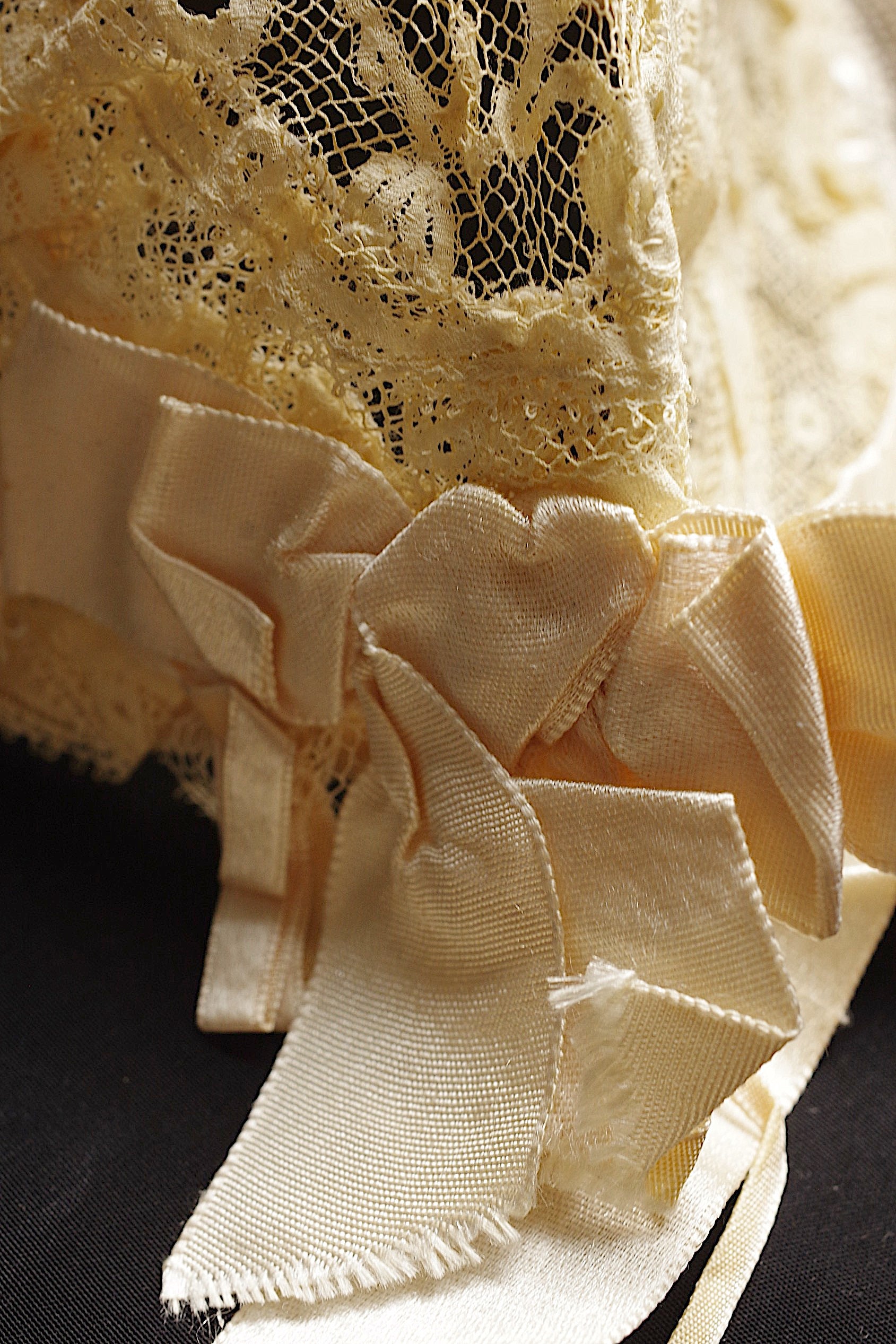 アンティークレース dentelle ancienne　ボネ　bebe1
