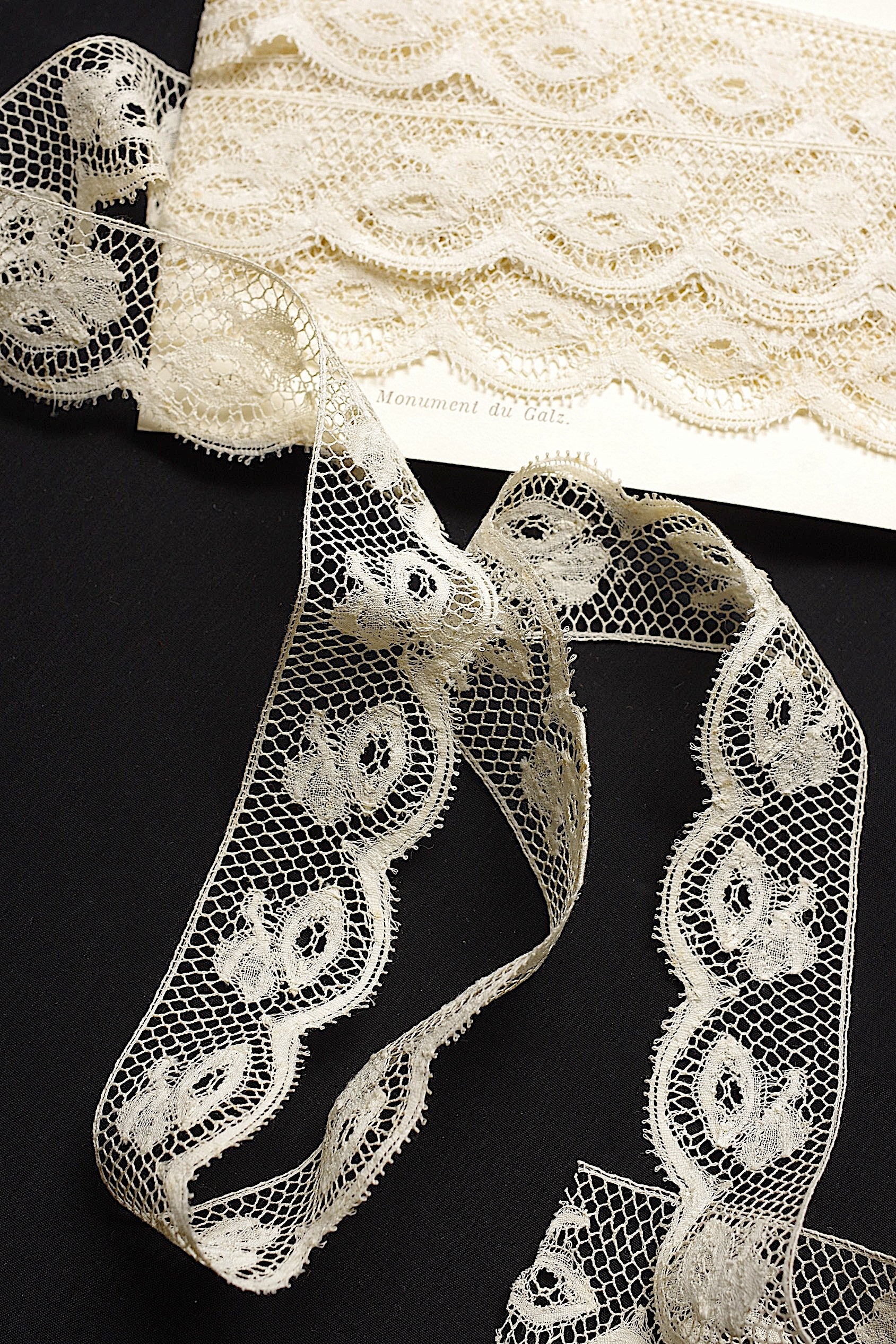 アンティークレース dentelle ancienne　396cm