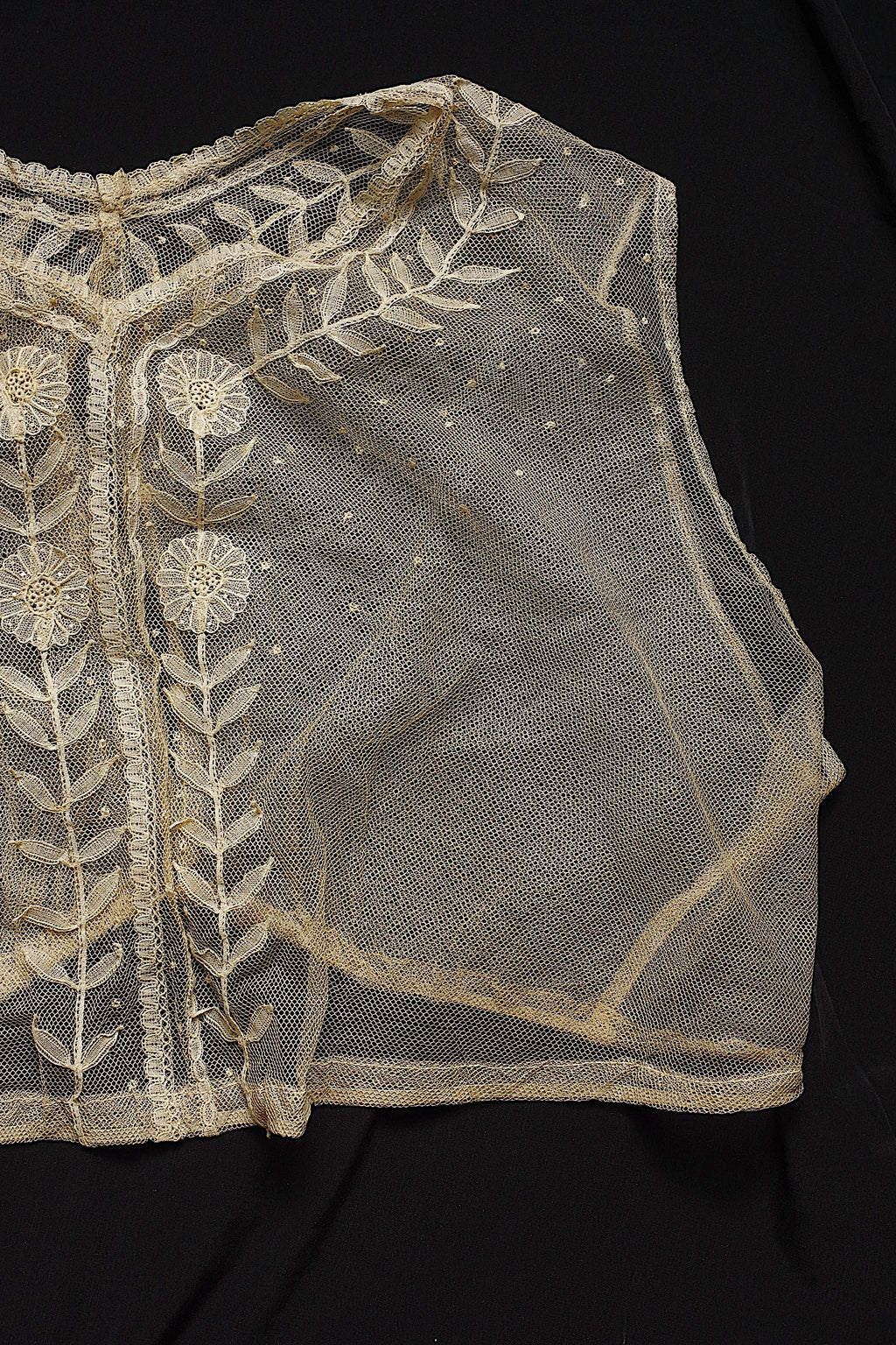 アンティークレース dentelle ancienne　チュールジレ