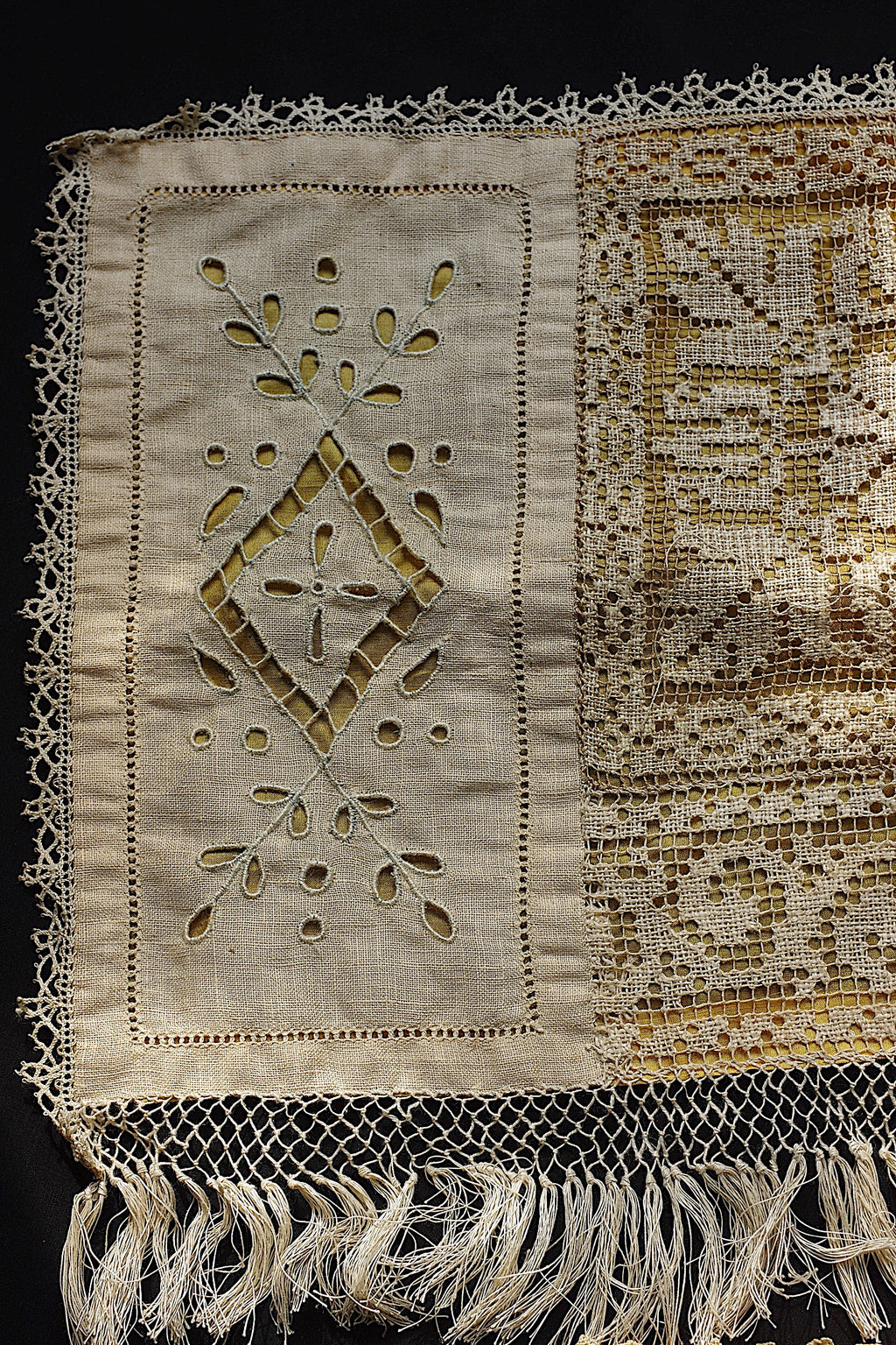 アンティークレース dentelle ancienne　フィレレース　2点