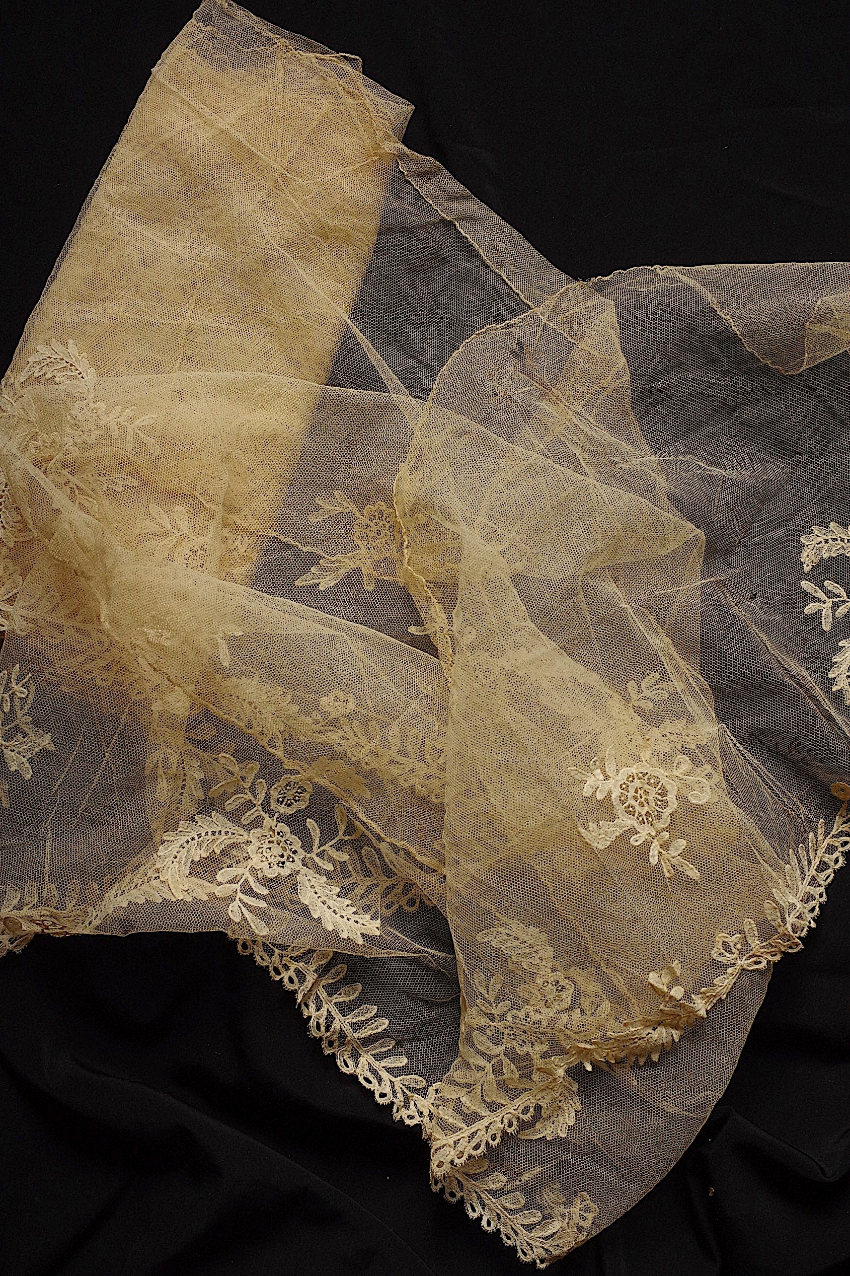 アンティークレース dentelle ancienne　480cm